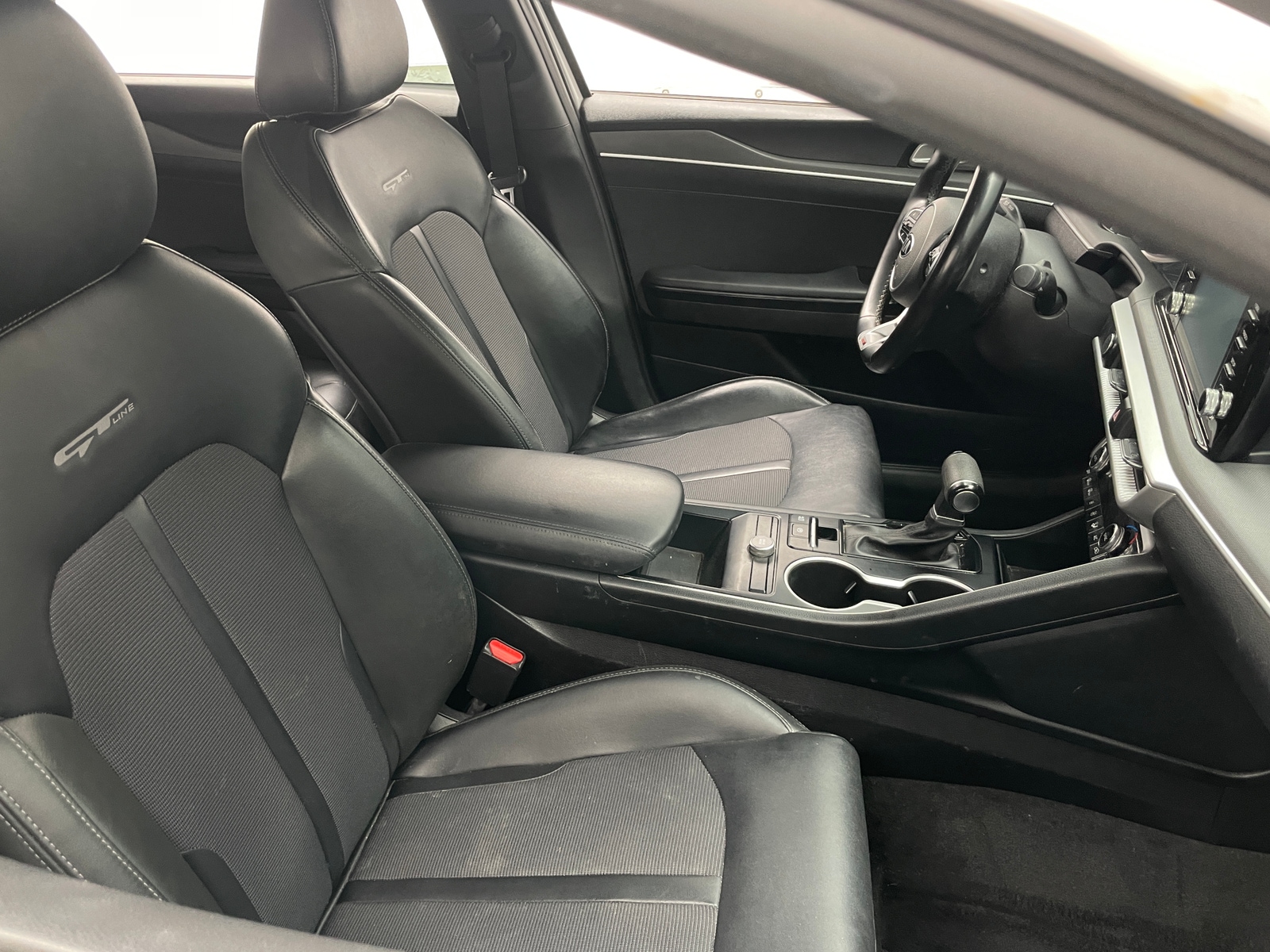 Thumbnail: 2021 Kia K5 - 2