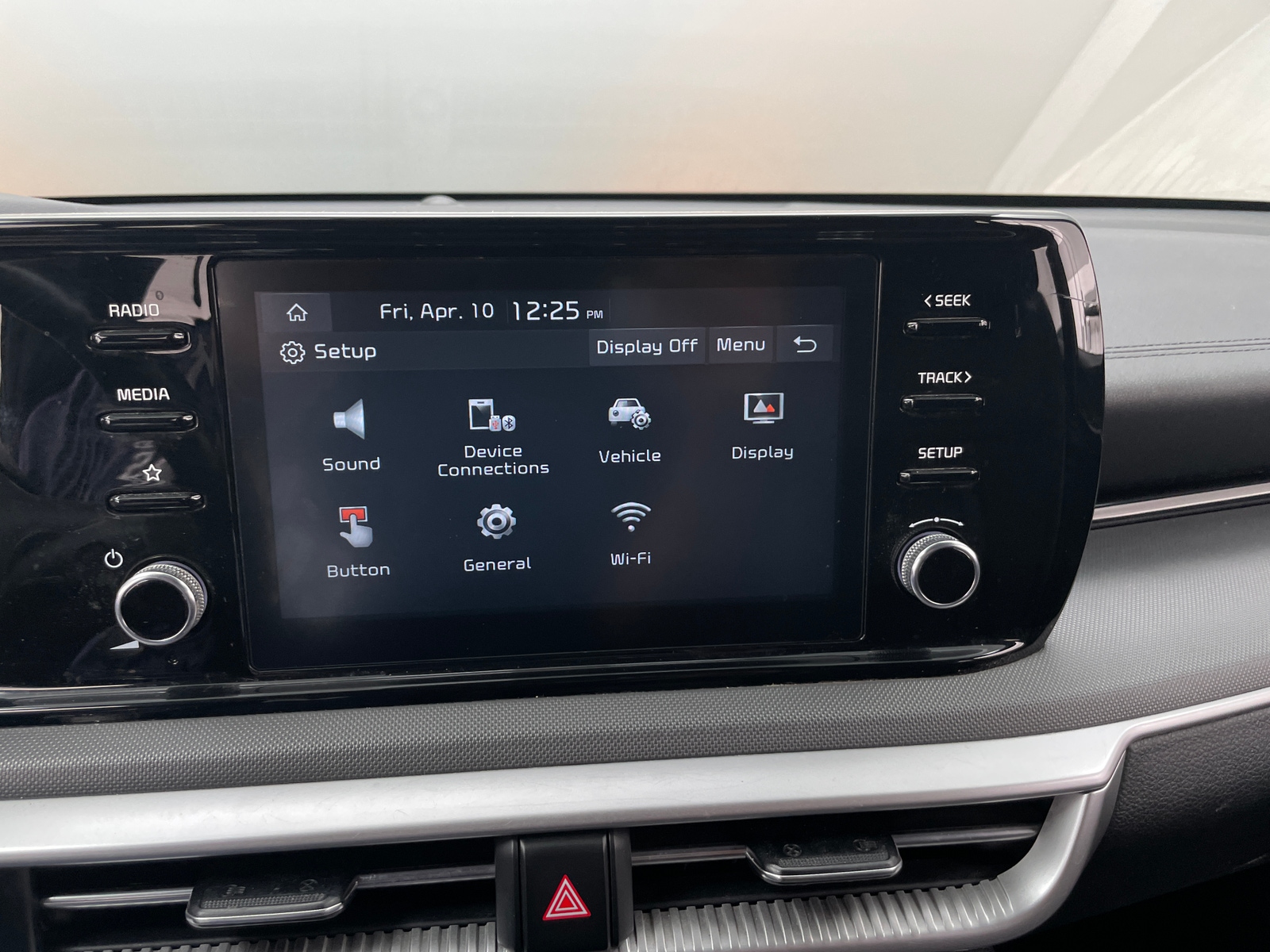 Thumbnail: 2021 Kia K5 - 4