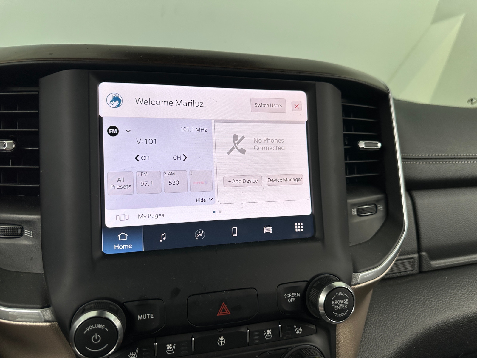 Thumbnail: 2022 RAM 1500 - 3