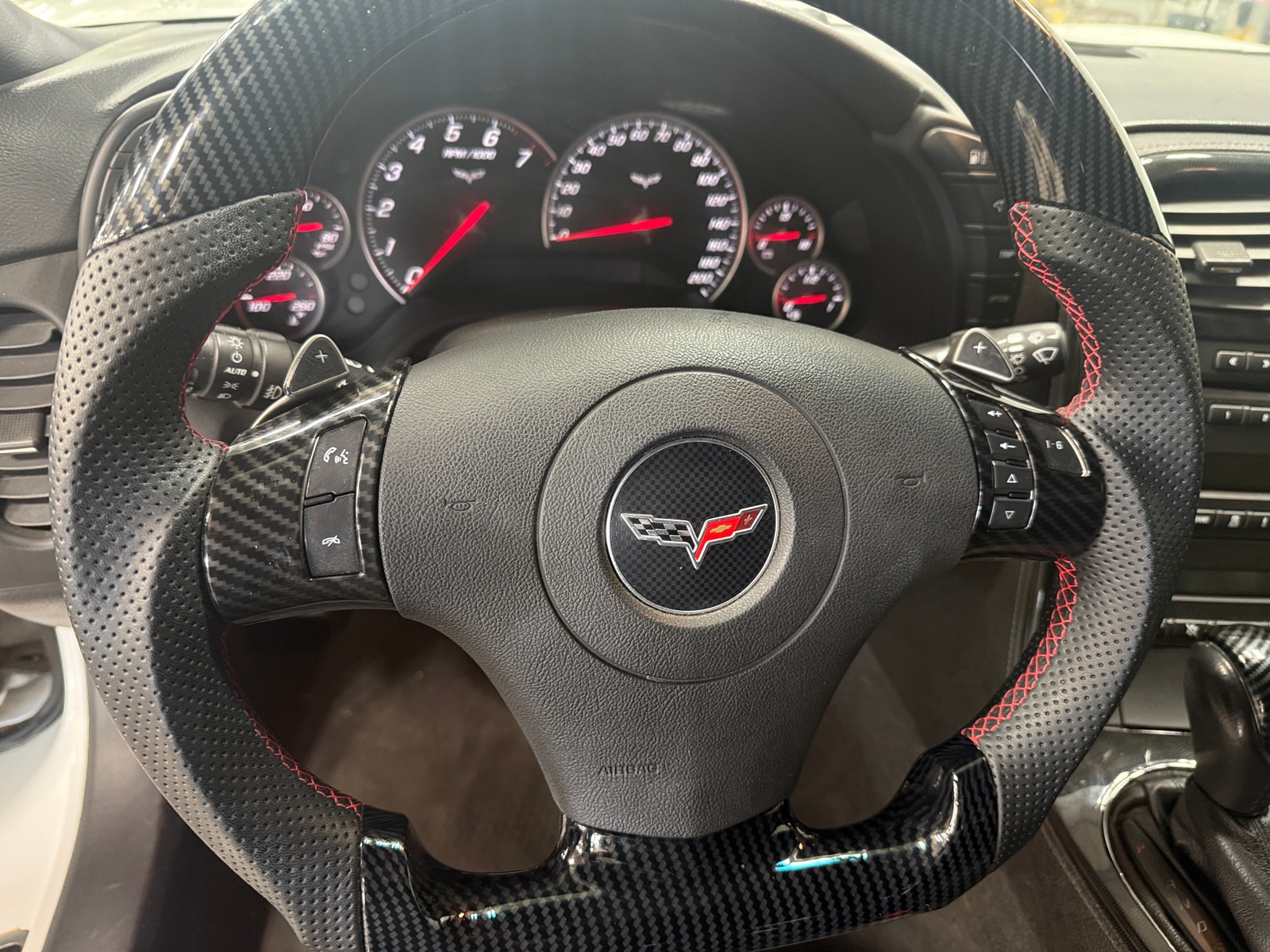 Thumbnail: 2011 Chevrolet Corvette - 3