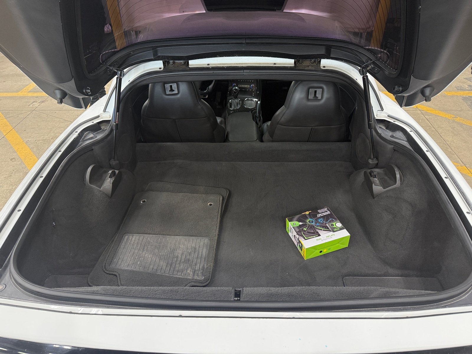 Thumbnail: 2011 Chevrolet Corvette - 4