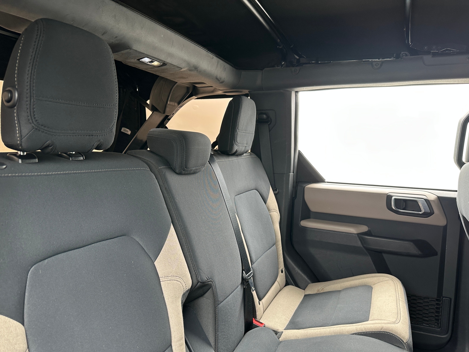 Thumbnail: 2021 Ford Bronco - 6