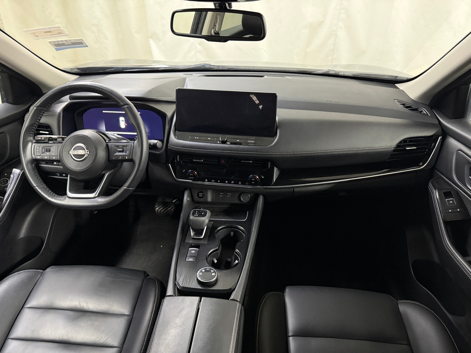 Thumbnail: 2024 Nissan Rogue - 2