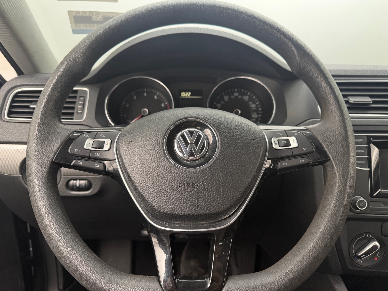 Thumbnail: 2018 Volkswagen Jetta - 5