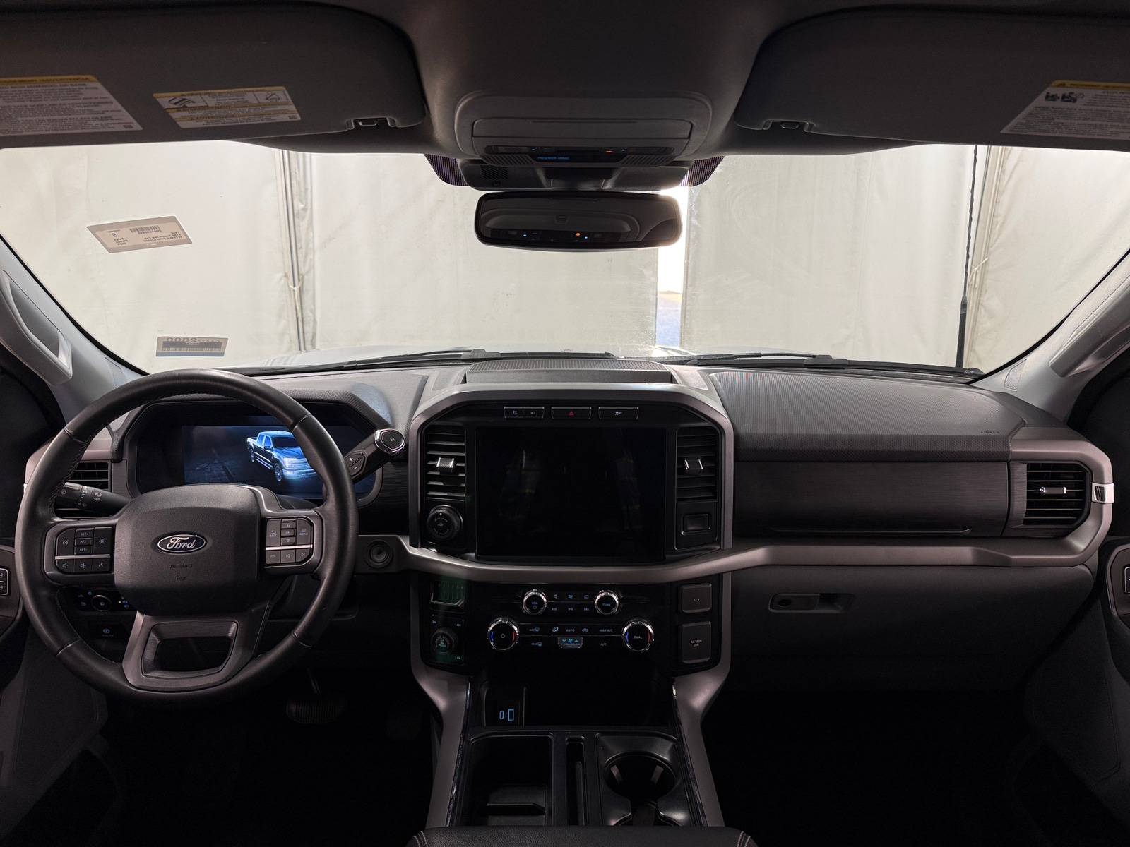 Thumbnail: 2024 Ford Econoline - 3