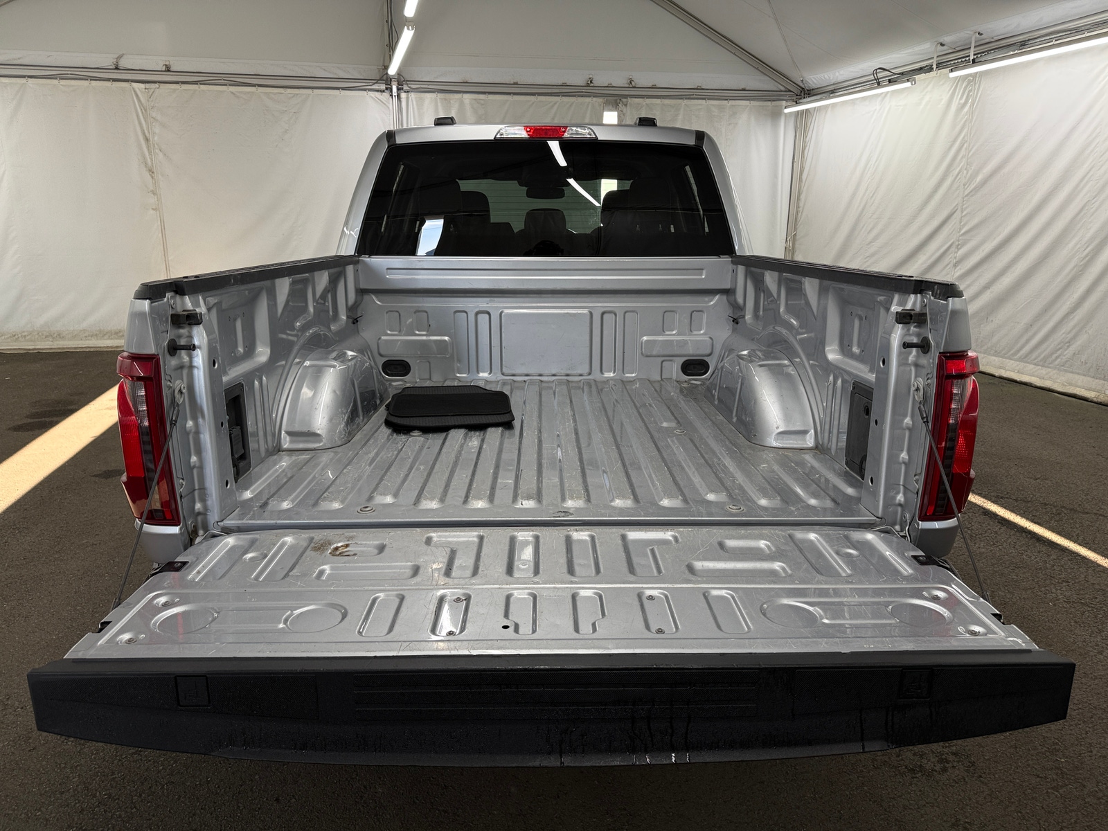 Thumbnail: 2024 Ford Econoline - 7