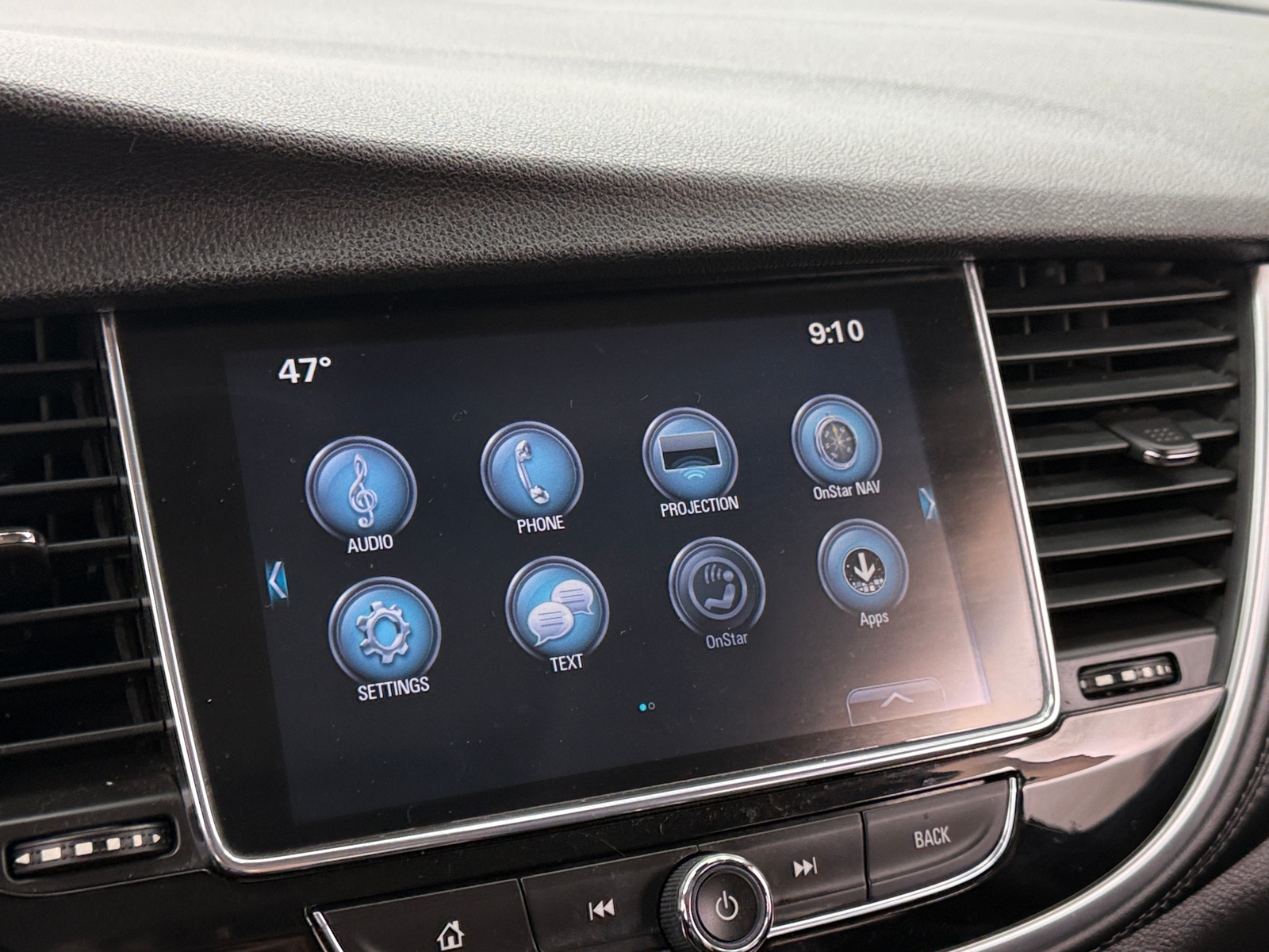 Thumbnail: 2018 Buick Encore - 3