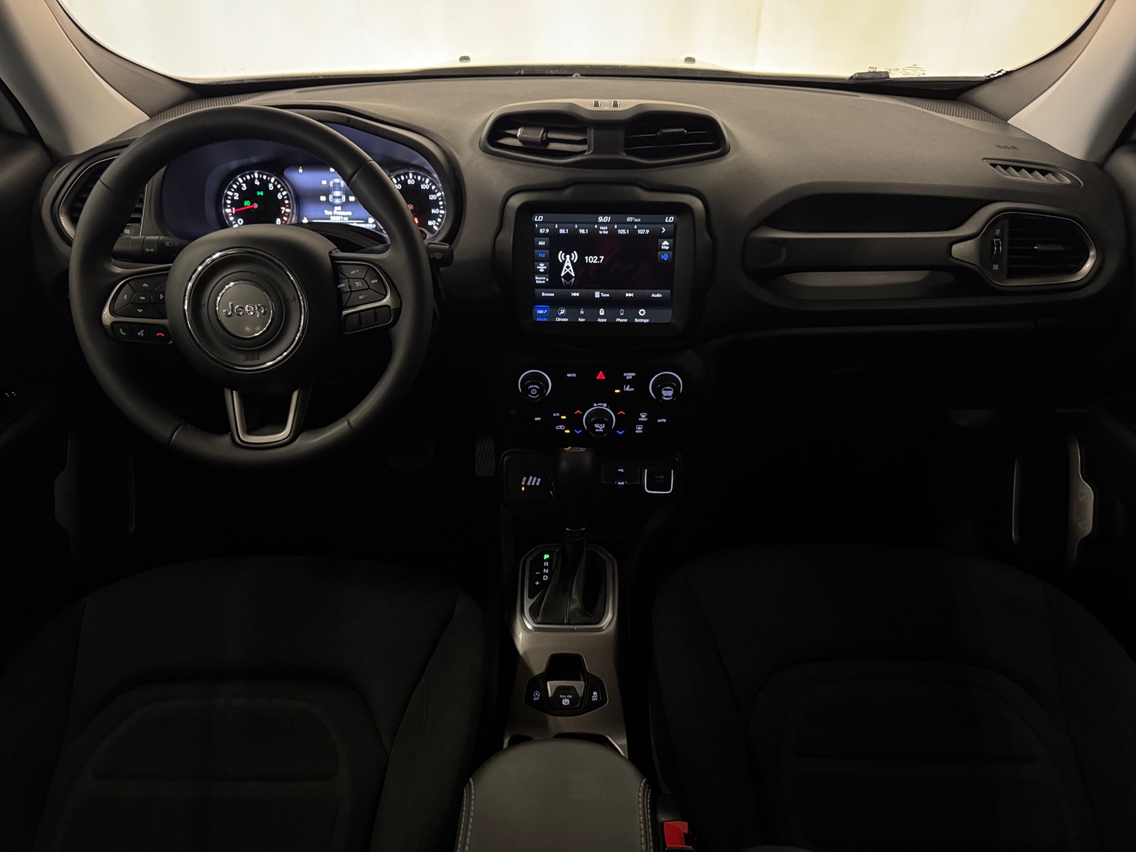 Thumbnail: 2022 Jeep Renegade - 3