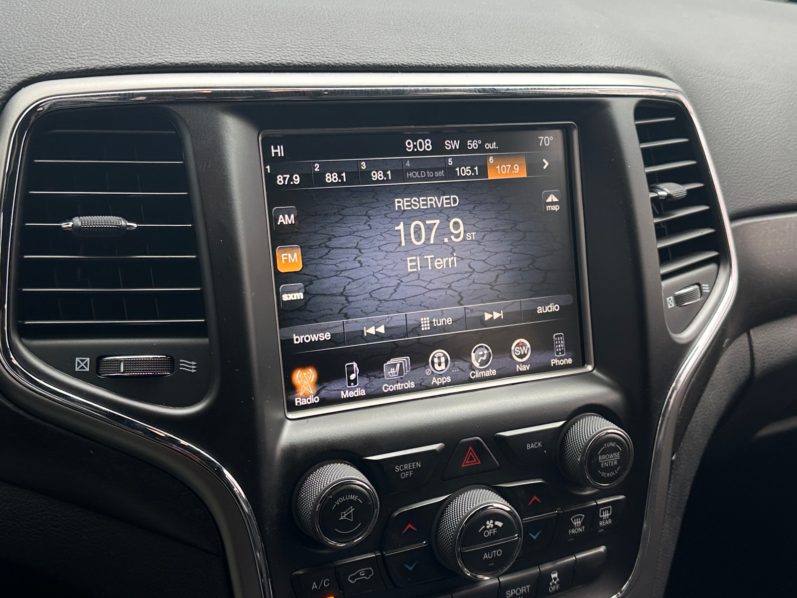 Thumbnail: 2017 Jeep Grand Cherokee - 4