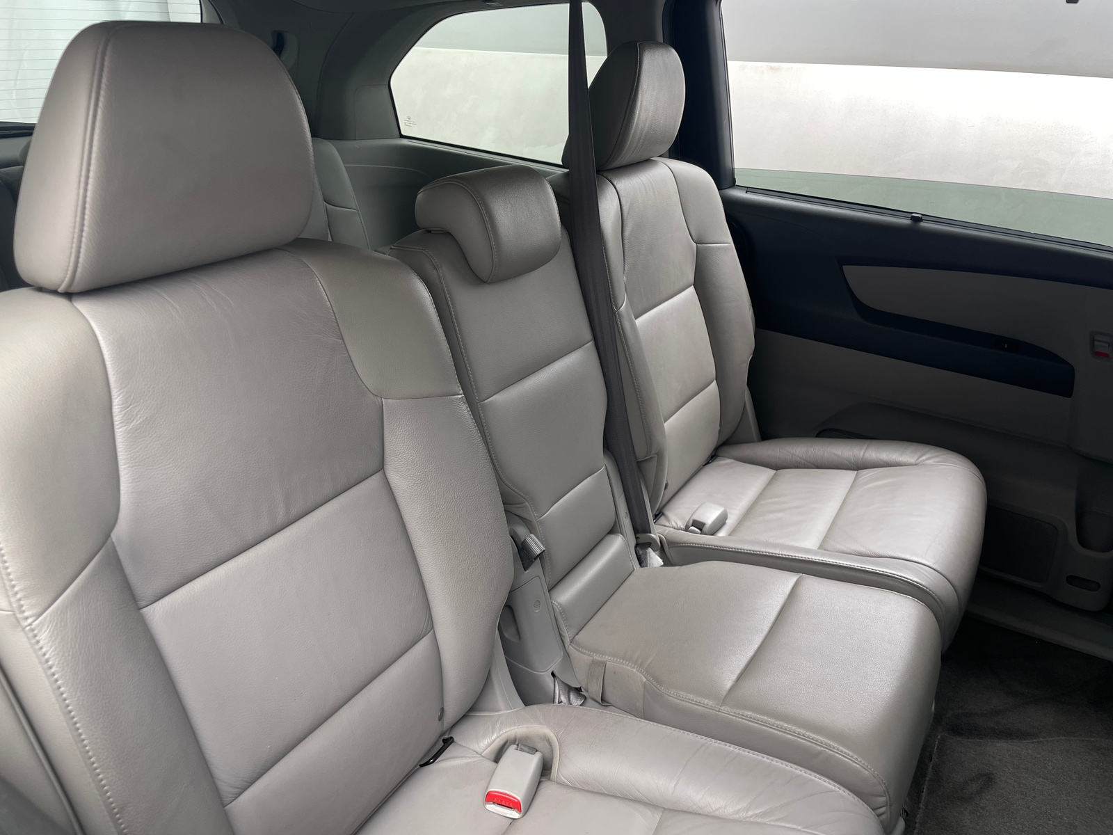 Thumbnail: 2012 Honda Odyssey - 5