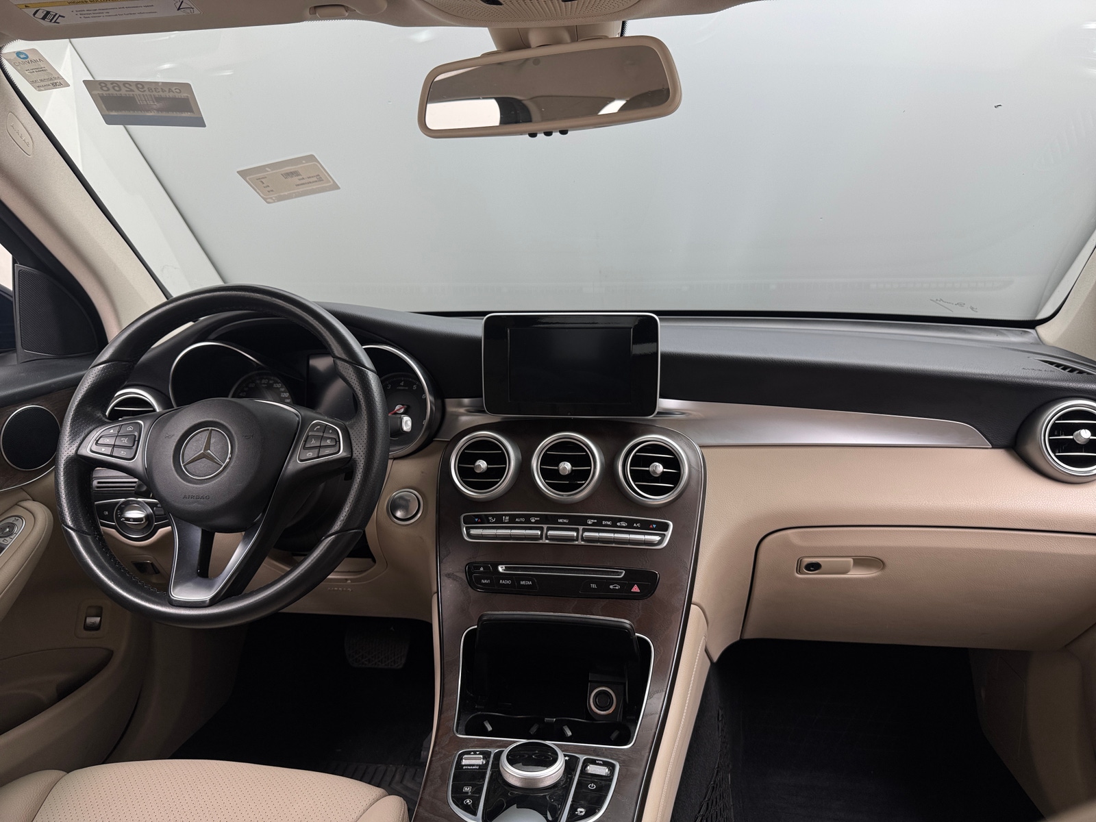 Thumbnail: 2018 Mercedes-Benz GLC - 2