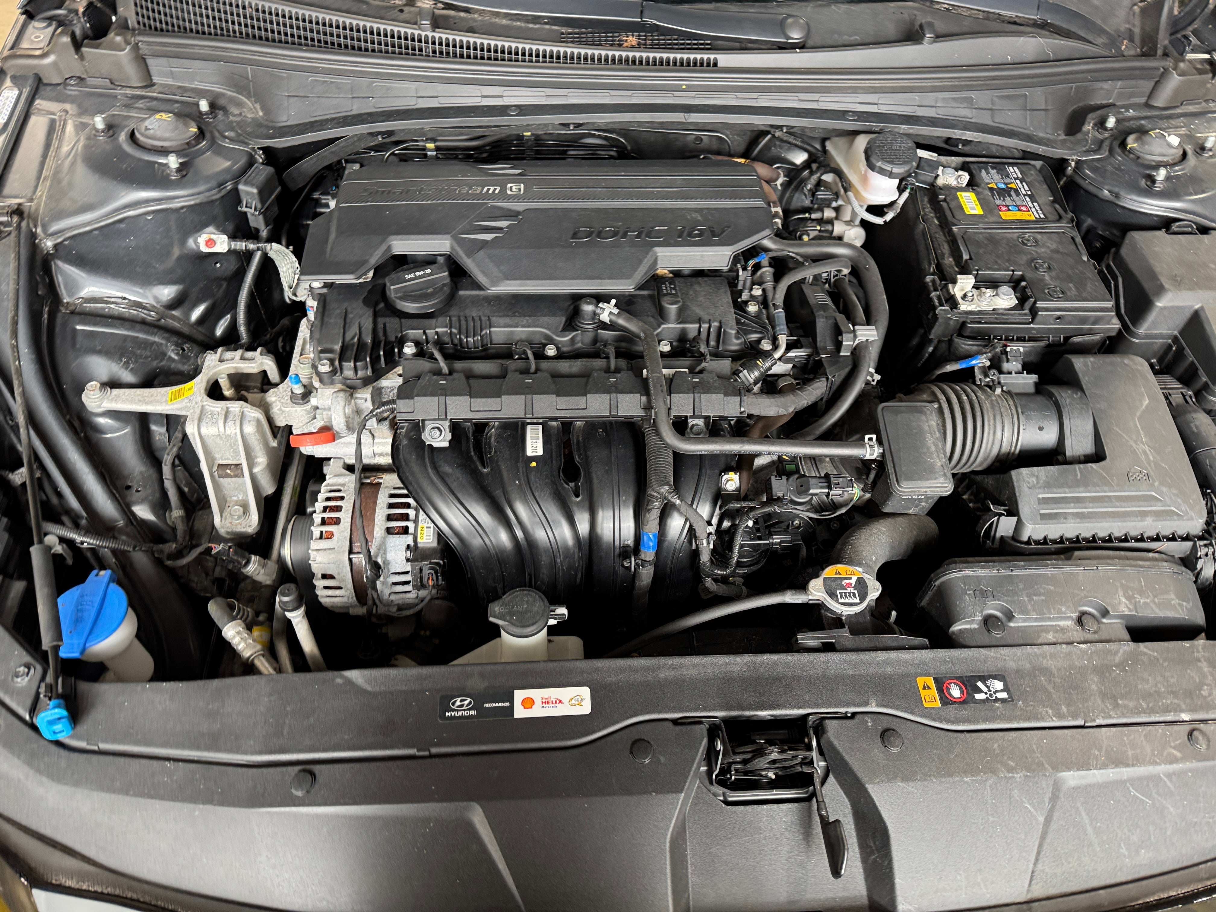 2021 Hyundai Elantra - Image 1
