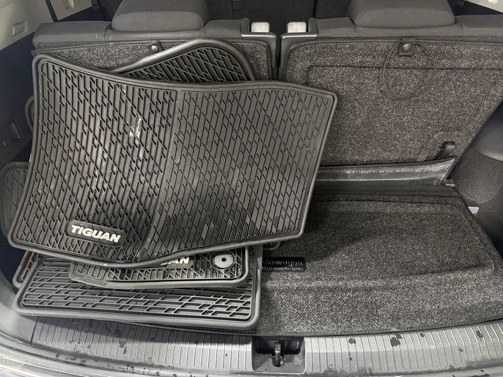 Thumbnail: 2021 Volkswagen Tiguan - 7