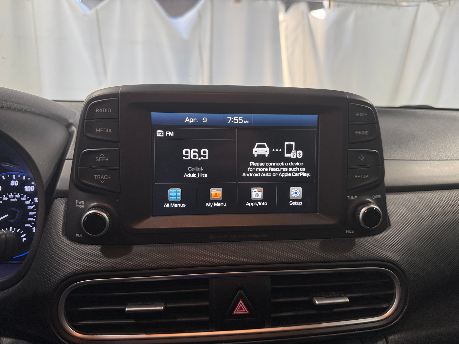 Thumbnail: 2020 Hyundai Kona - 4