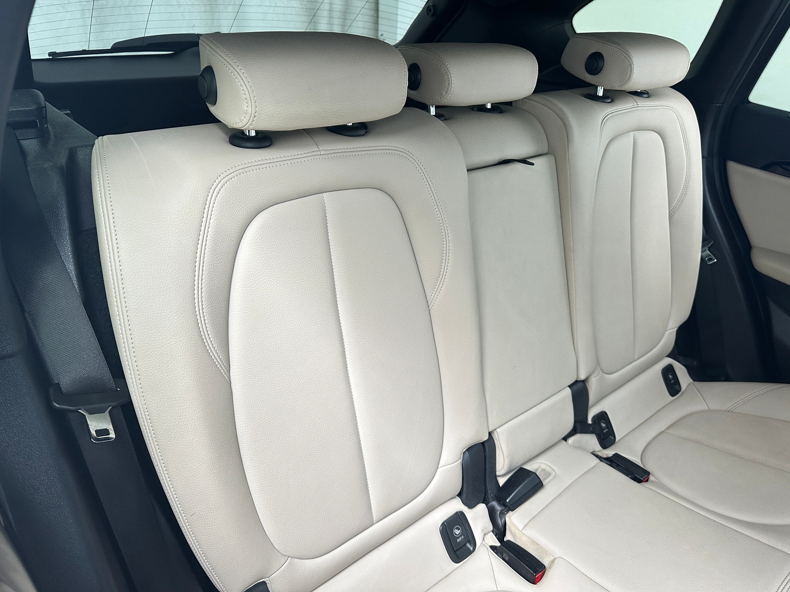 Thumbnail: 2022 BMW X1 - 5