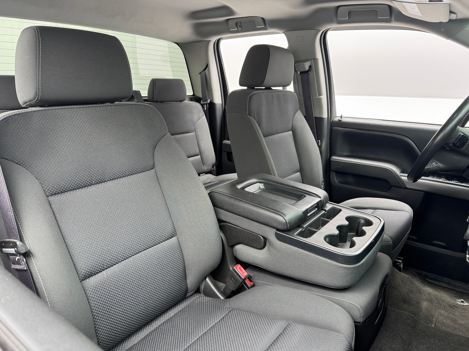 Thumbnail: 2016 Chevrolet Silverado 1500 - 2