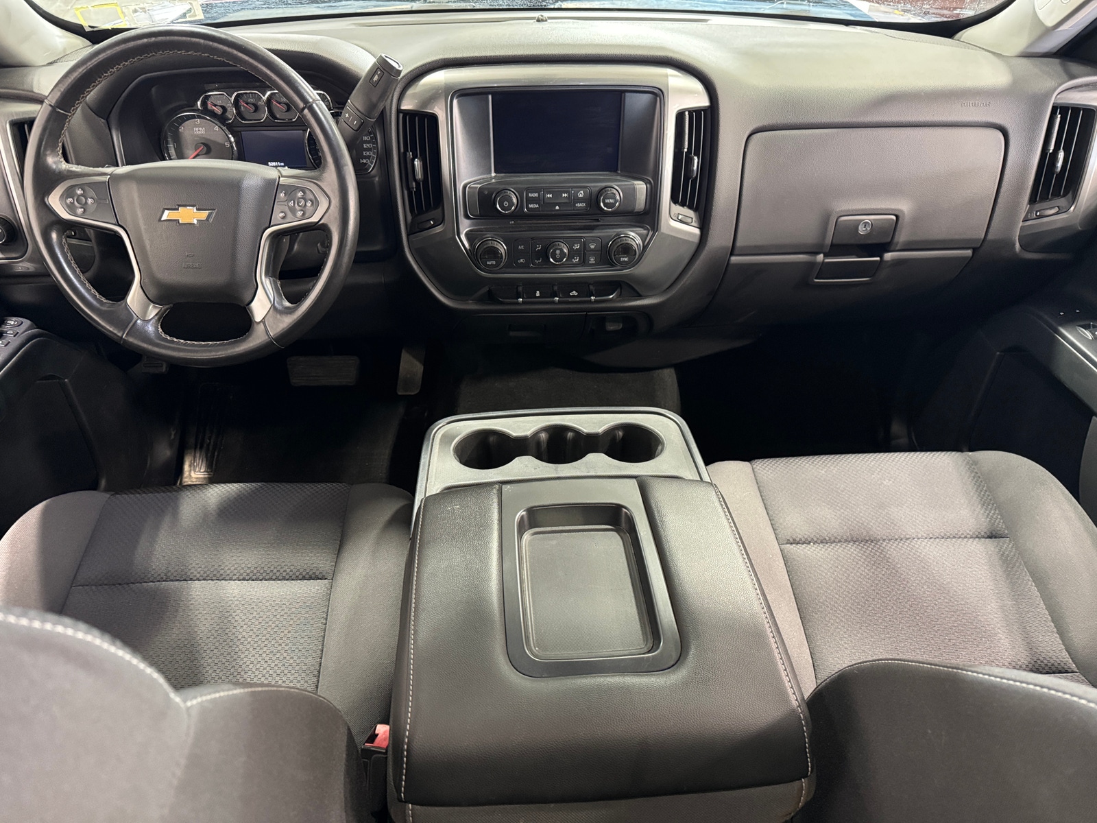 Thumbnail: 2016 Chevrolet Silverado 1500 - 3