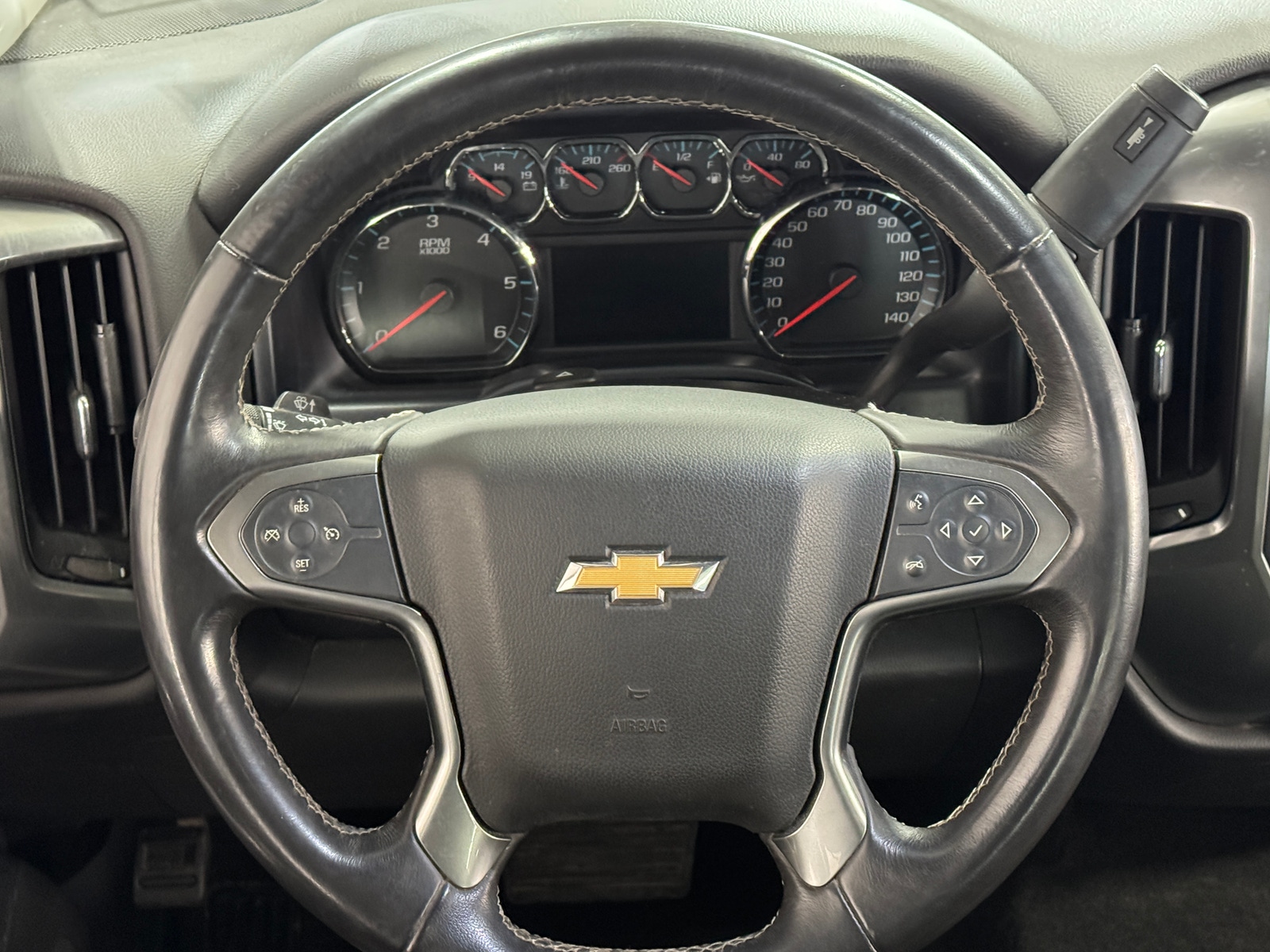 Thumbnail: 2016 Chevrolet Silverado 1500 - 5