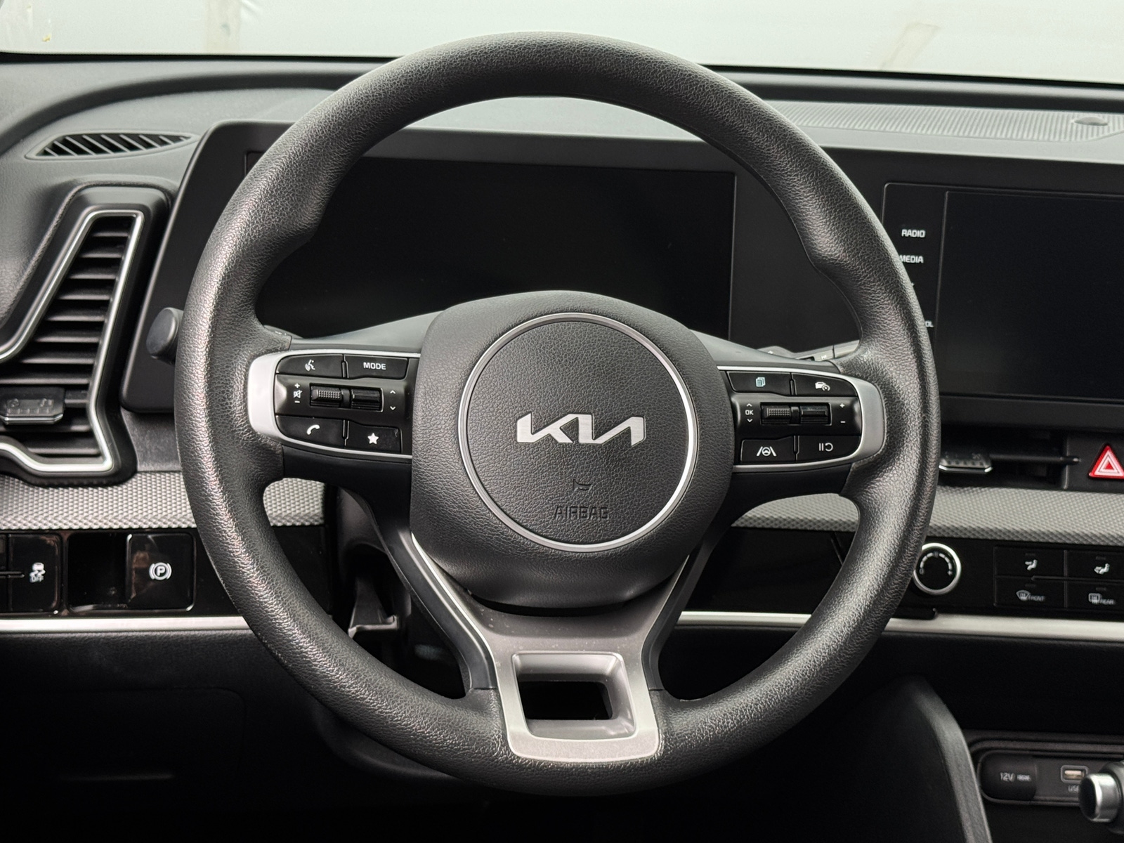 Thumbnail: 2025 Kia Sportage - 5