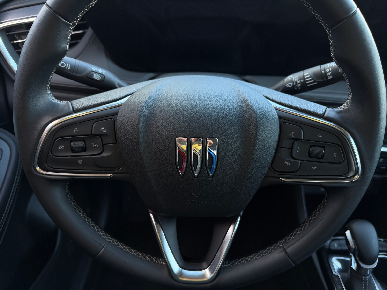 Thumbnail: 2025 Buick Encore GX - 4