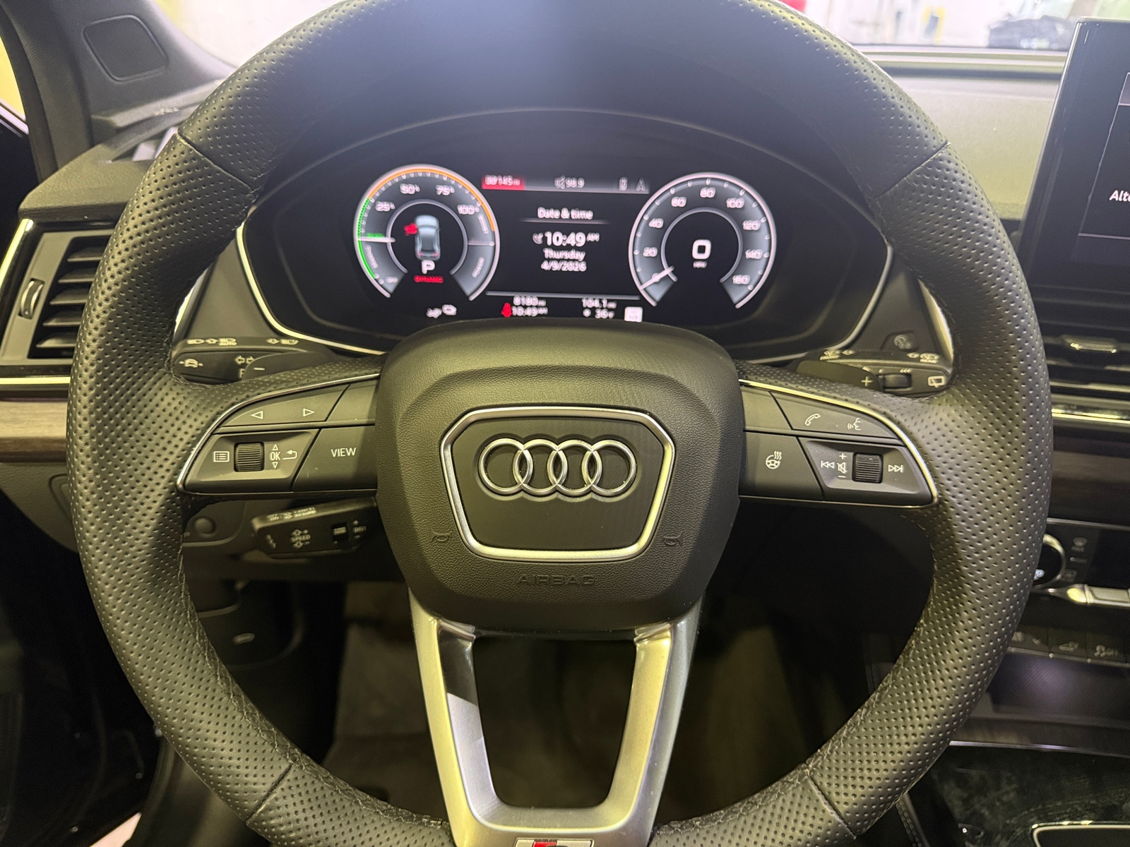 Thumbnail: 2025 Audi Q5 - 4