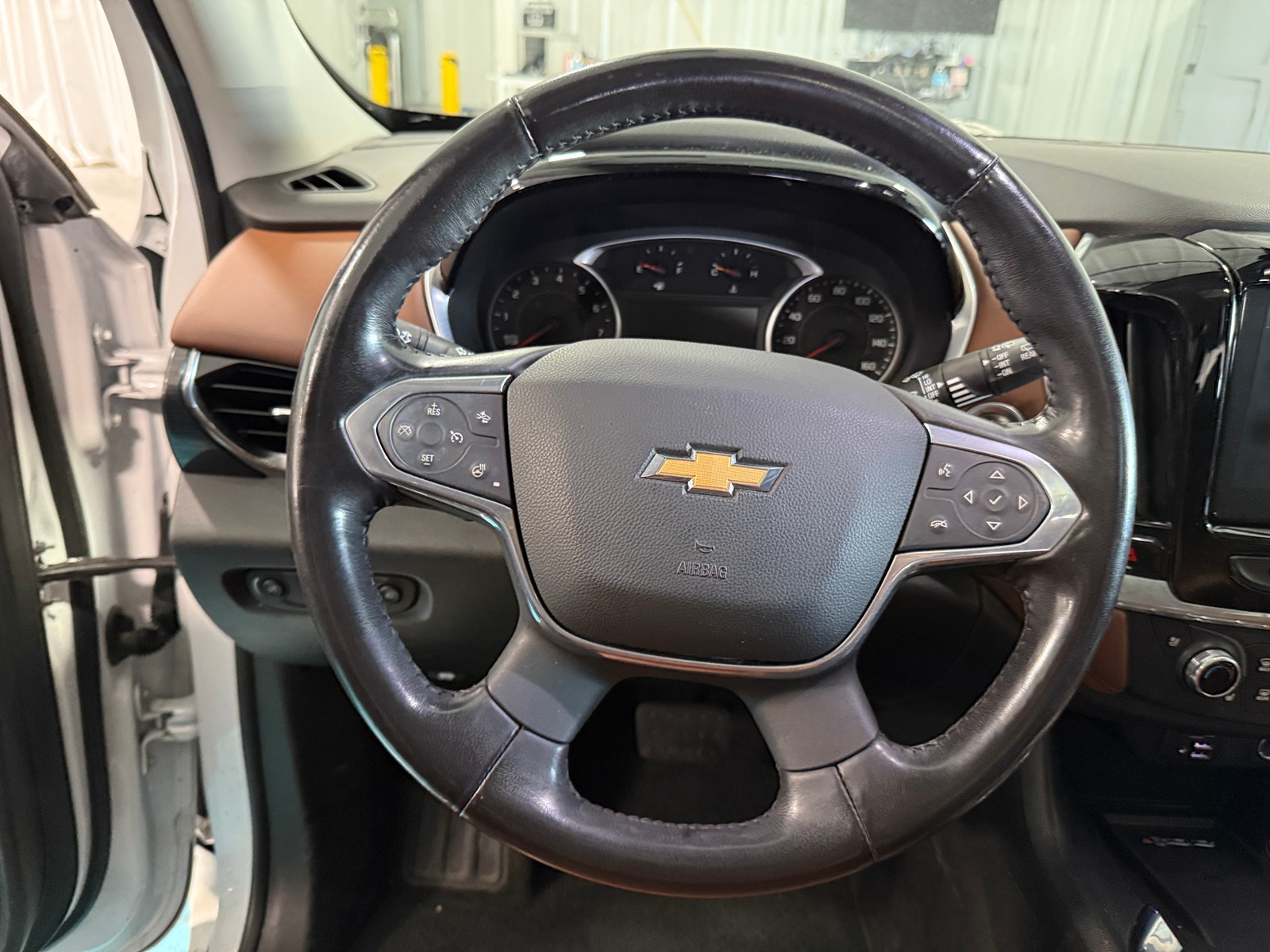 Thumbnail: 2020 Chevrolet Traverse - 4