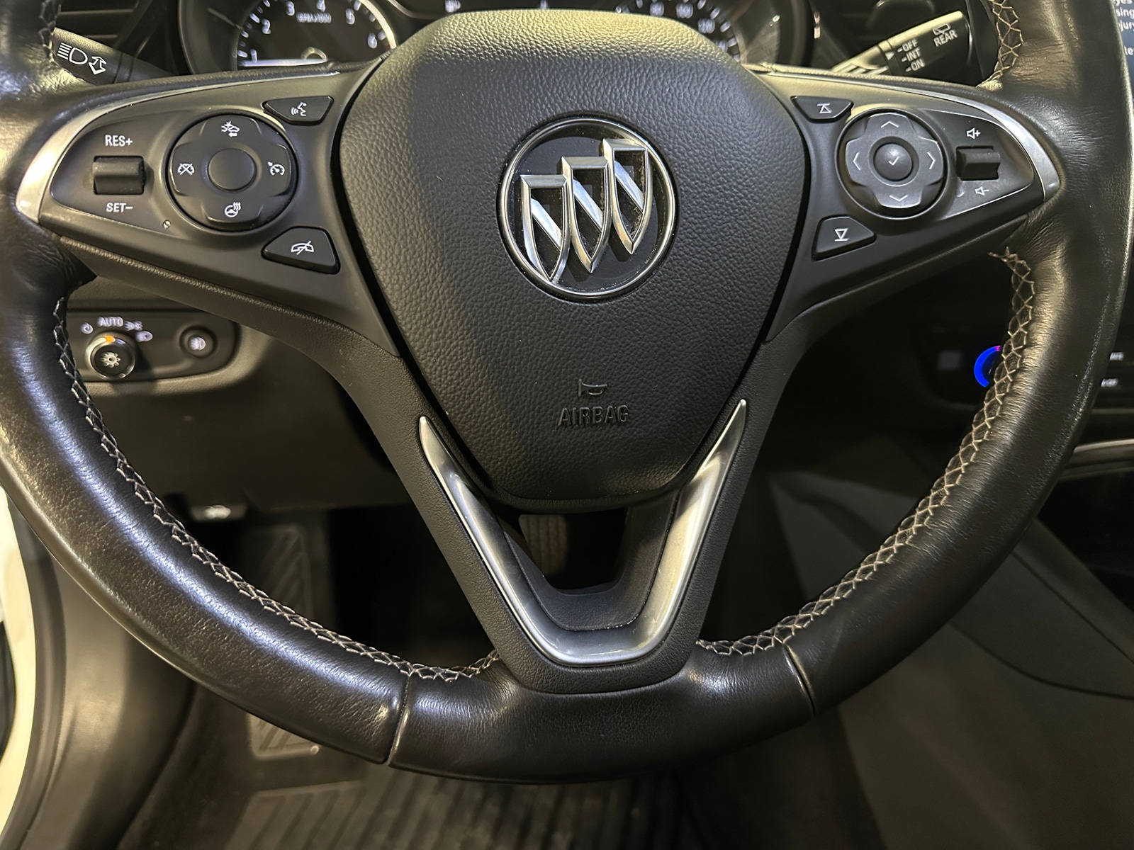 Thumbnail: 2020 Buick Regal - 4