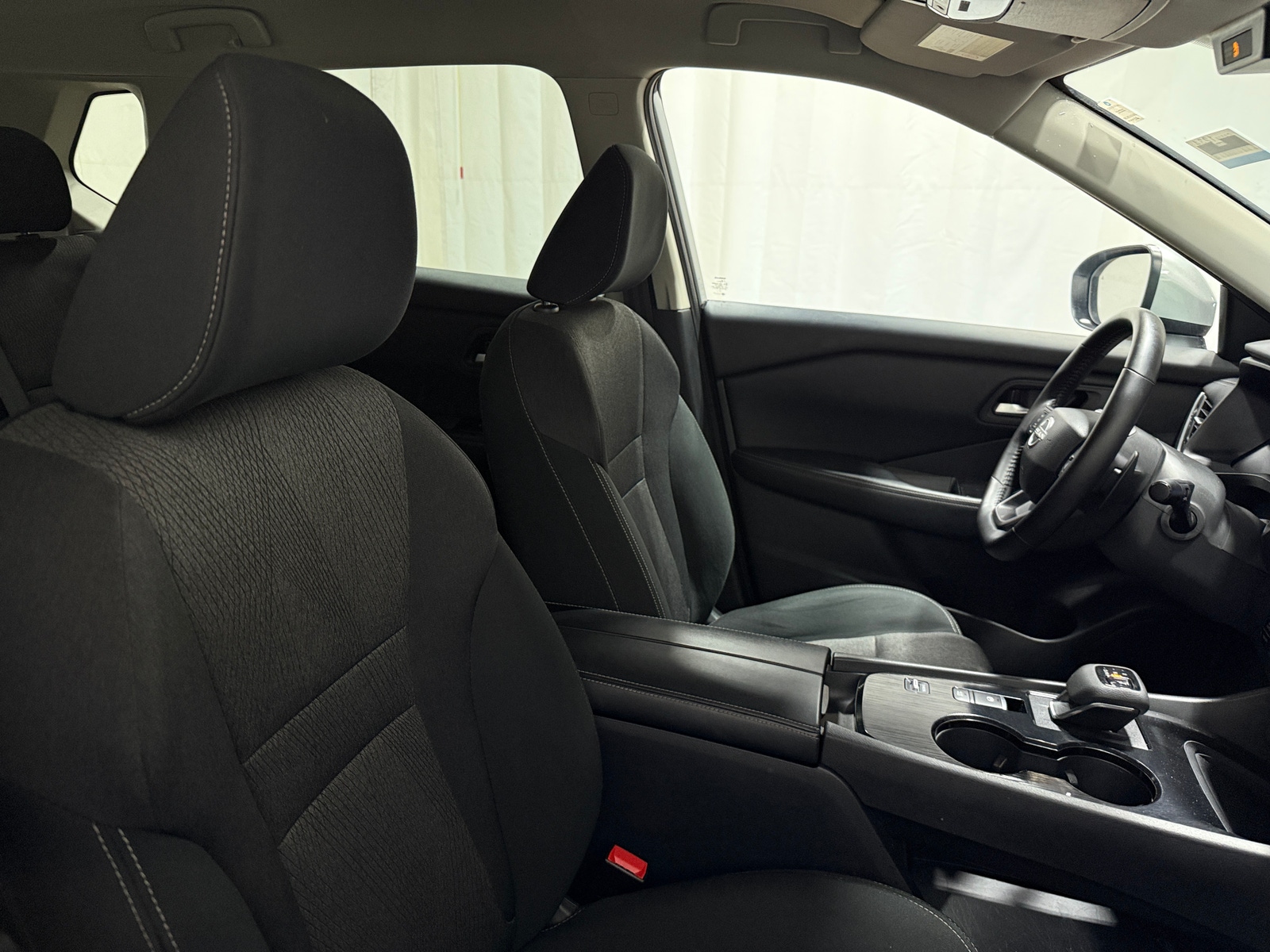 Thumbnail: 2025 Nissan Rogue - 2