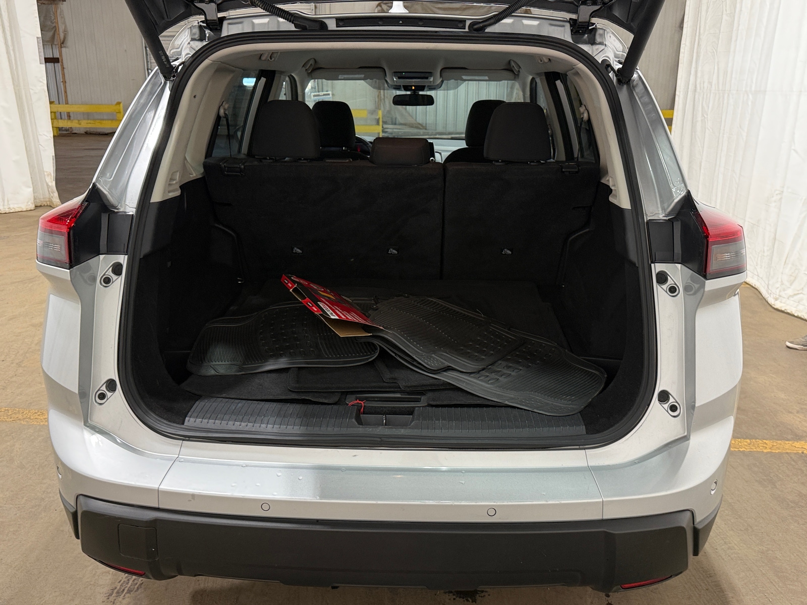 Thumbnail: 2025 Nissan Rogue - 7