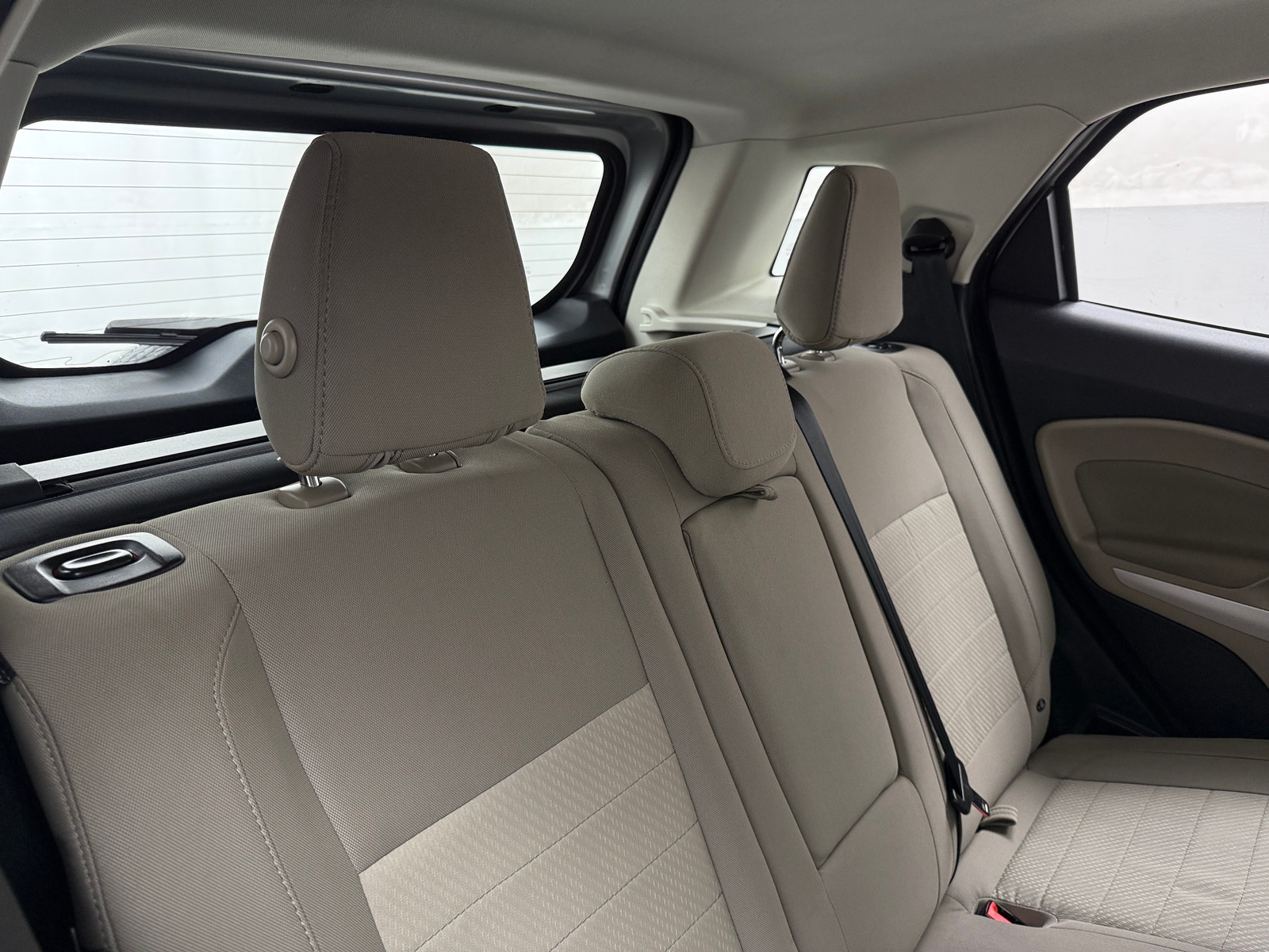 Thumbnail: 2018 Ford EcoSport - 6