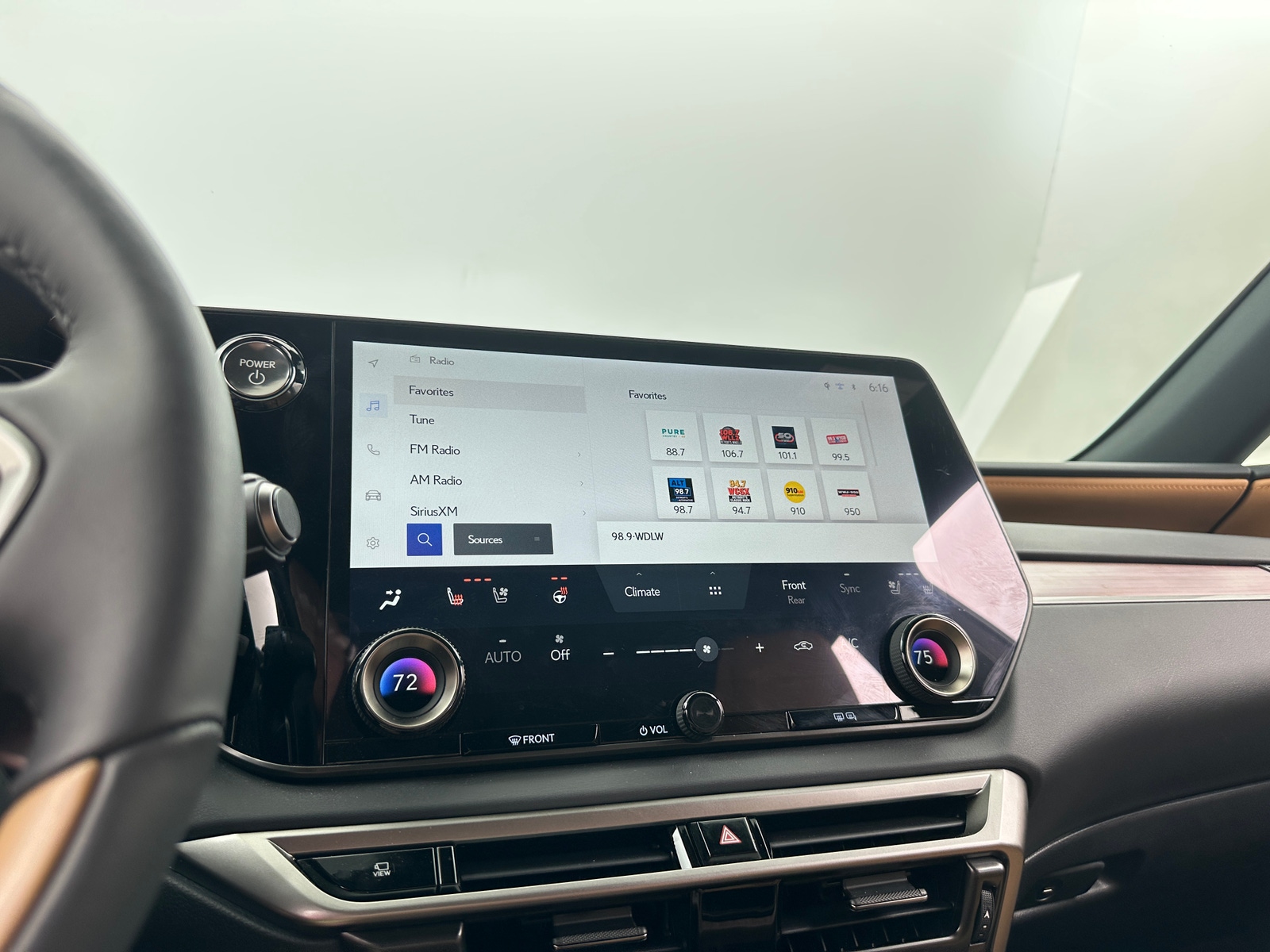 Thumbnail: 2025 Lexus RX - 3