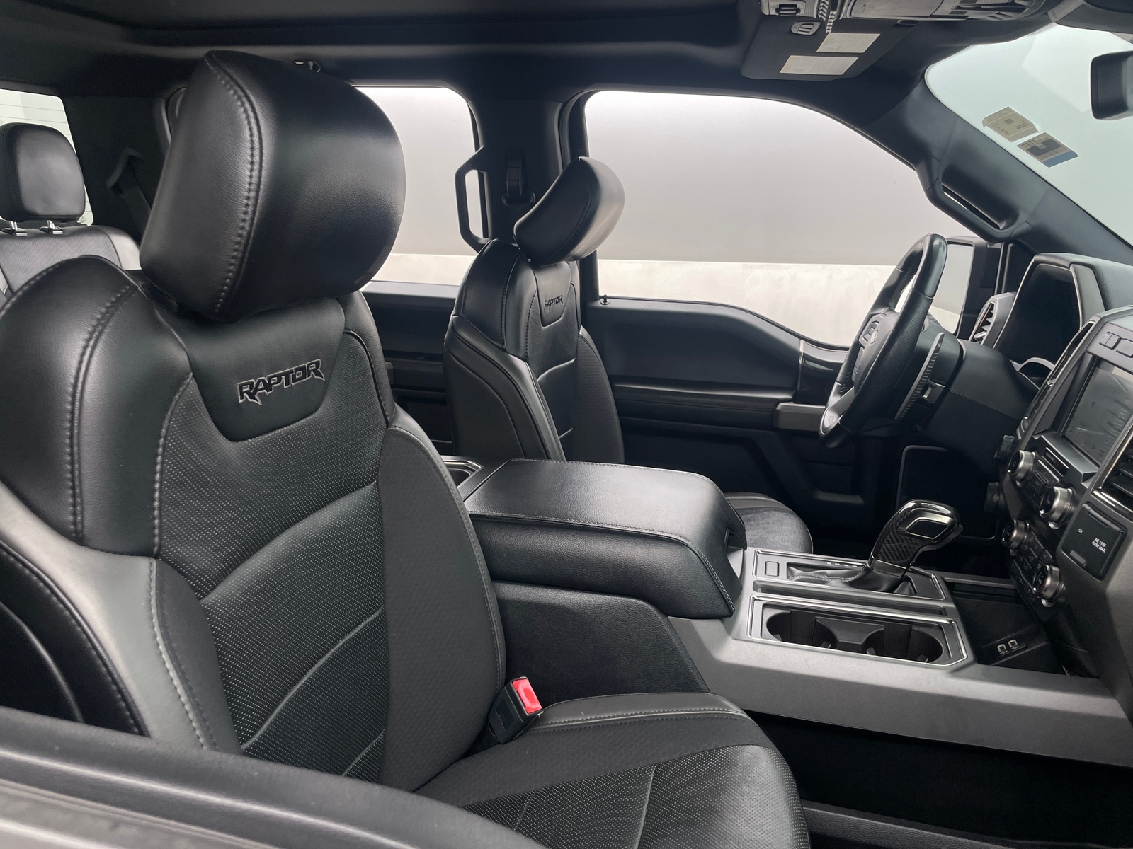 Thumbnail: 2019 Ford Econoline - 2