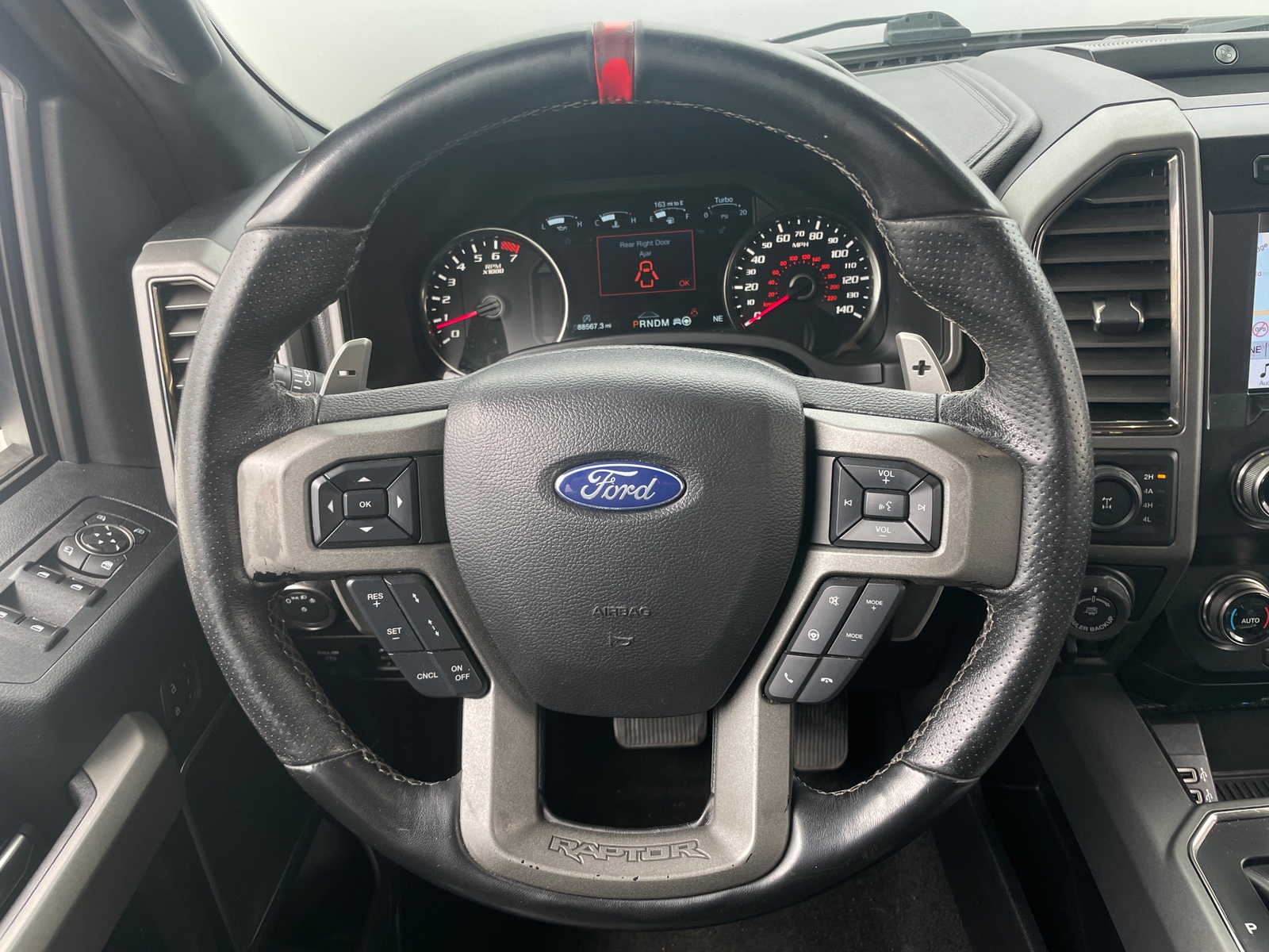Thumbnail: 2019 Ford Econoline - 5