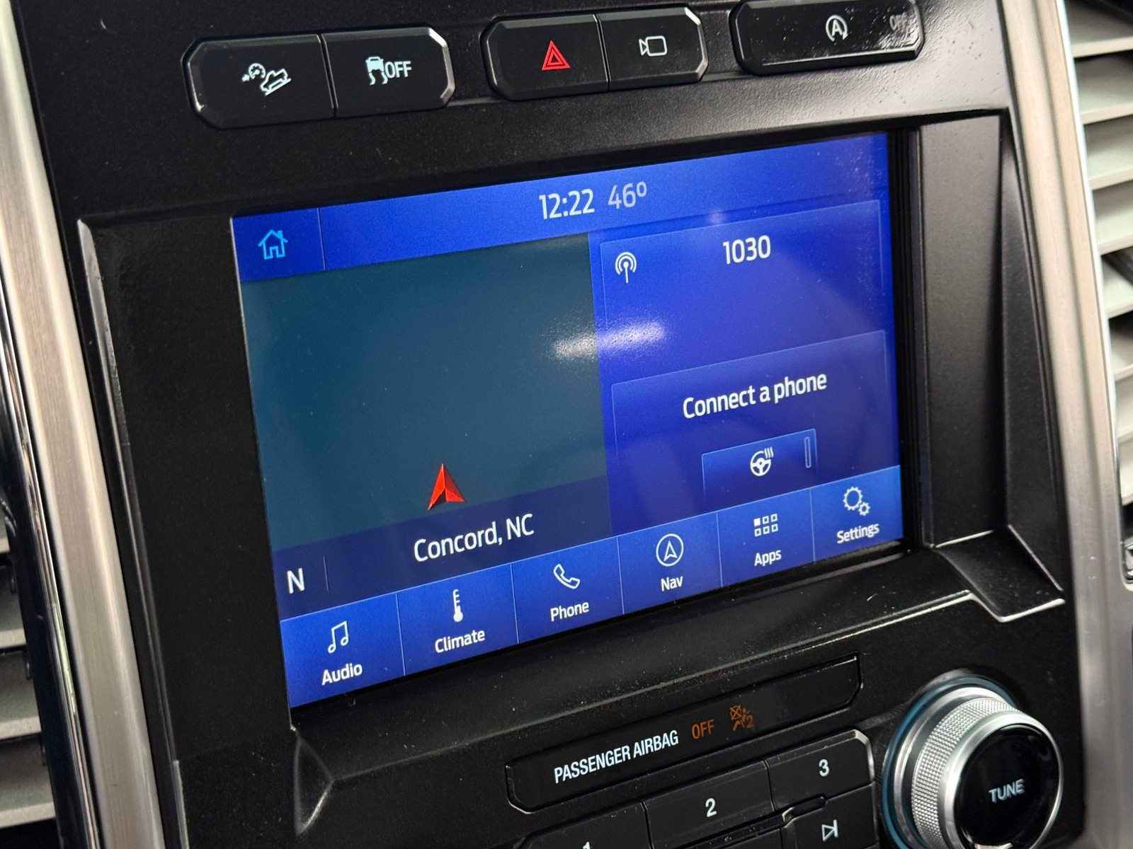 Thumbnail: 2020 Ford Econoline - 3