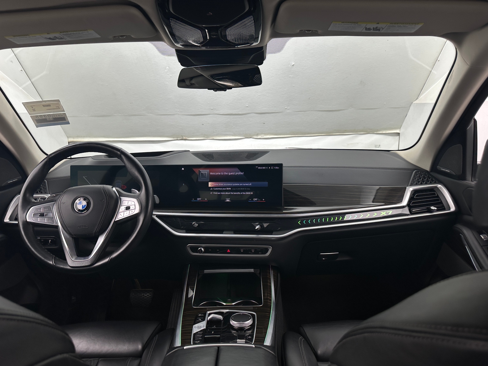 Thumbnail: 2023 BMW X7 - 2