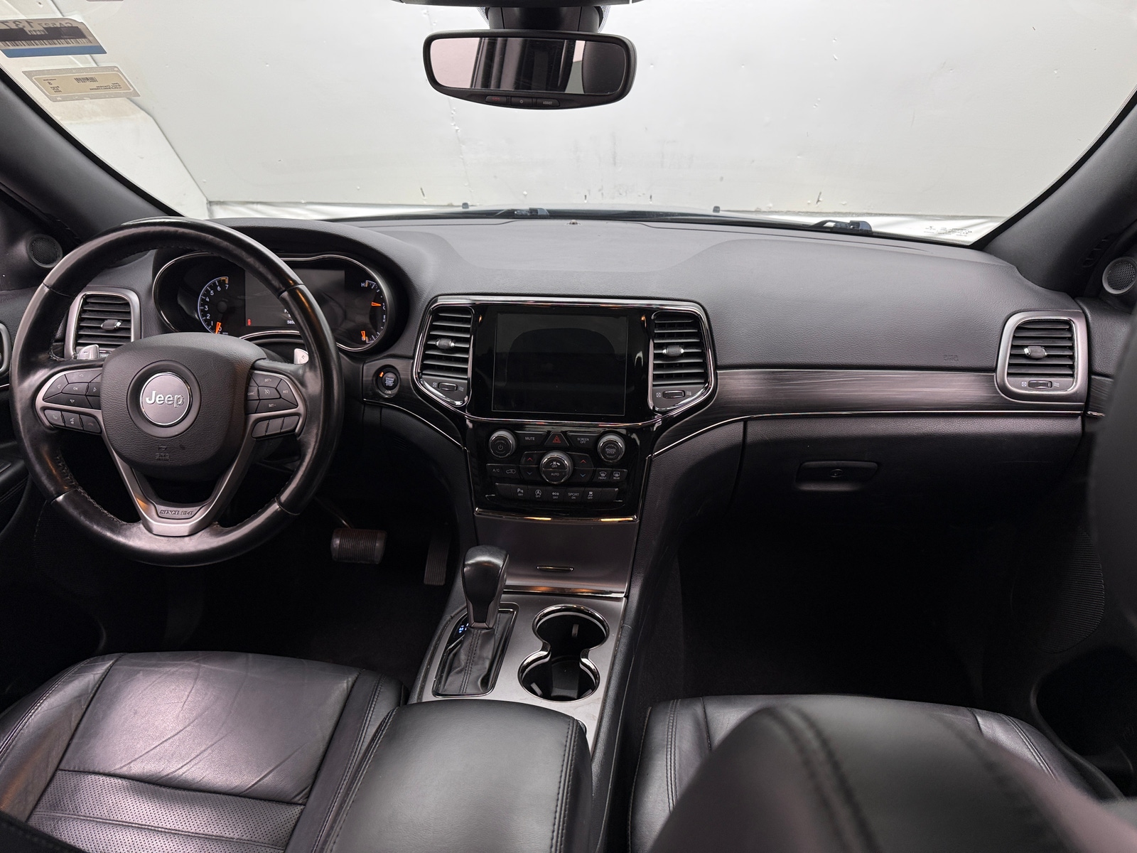 Thumbnail: 2020 Jeep Grand Cherokee - 2