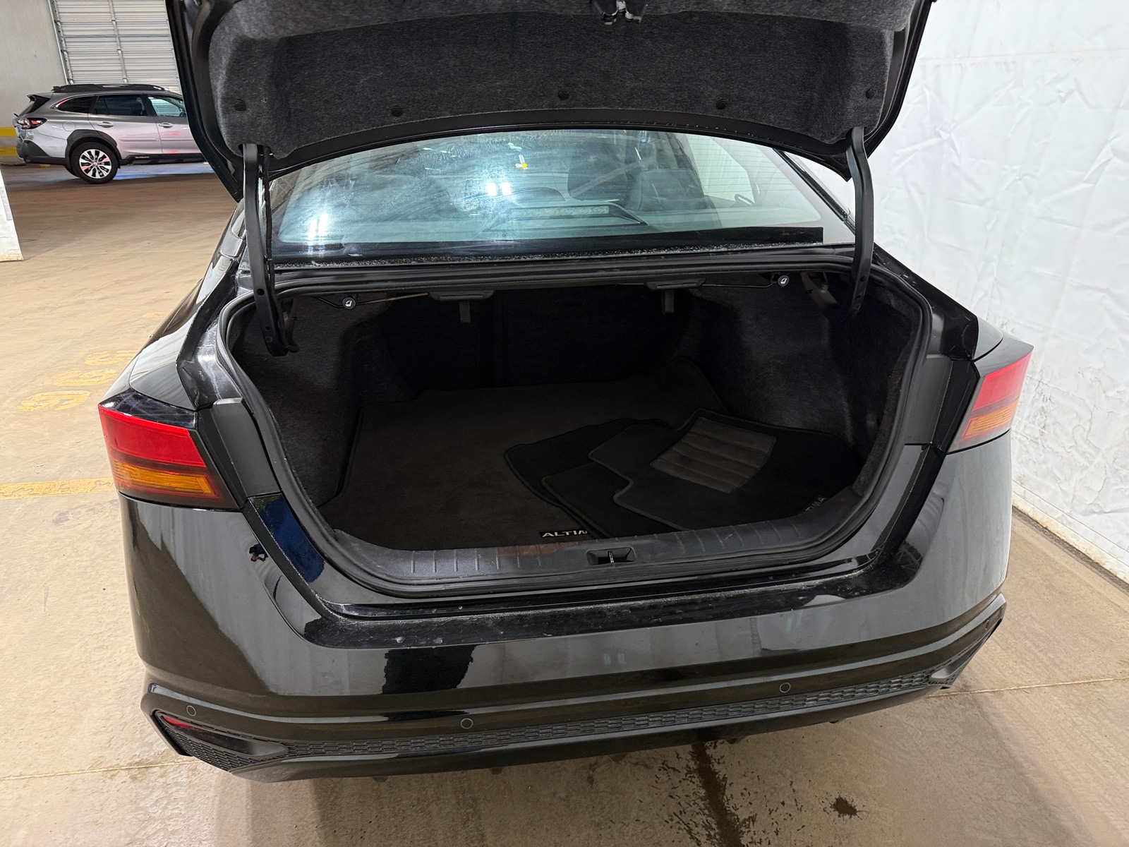 Thumbnail: 2025 Nissan Altima - 7