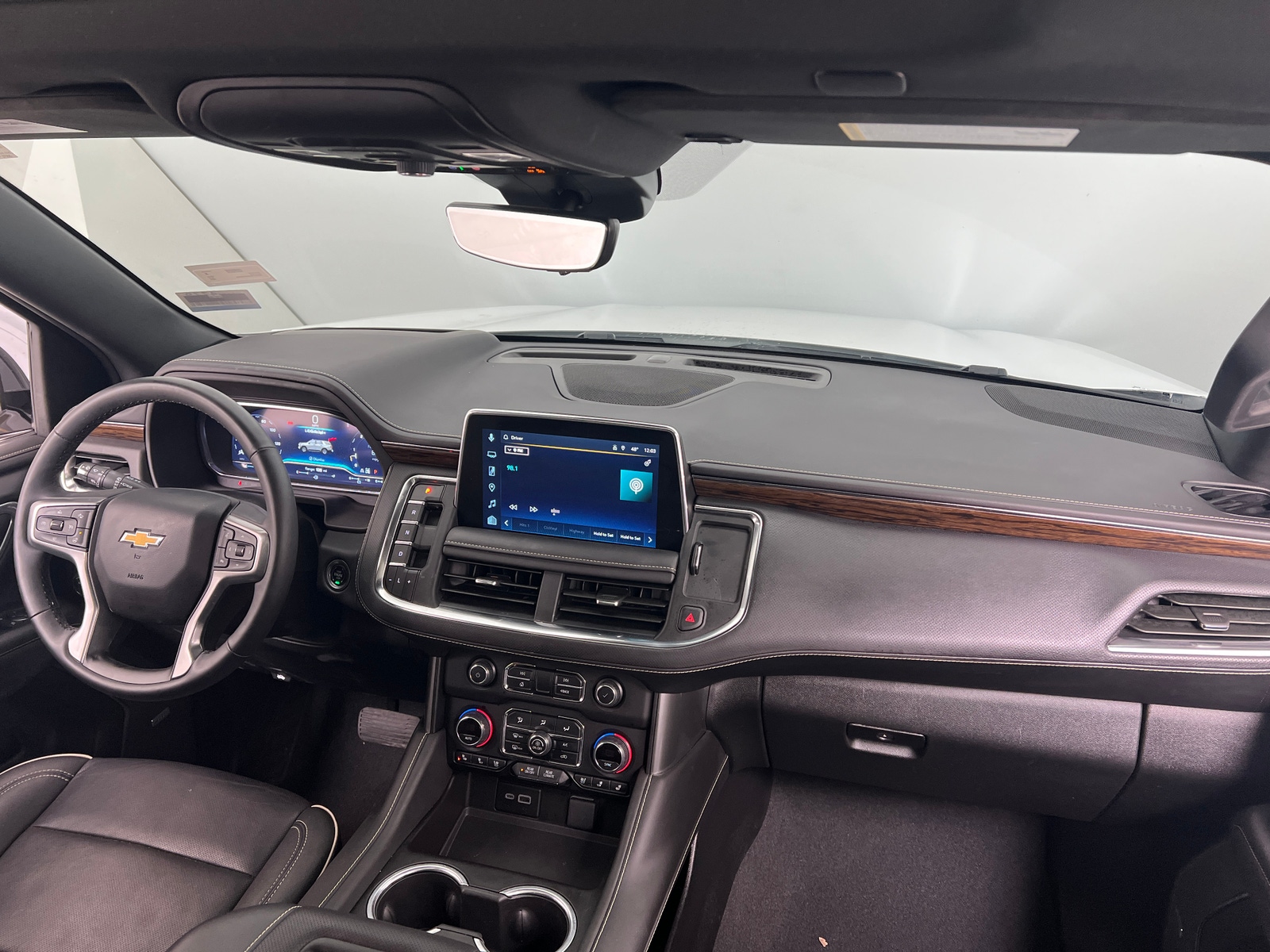 Thumbnail: 2024 Chevrolet Suburban - 2