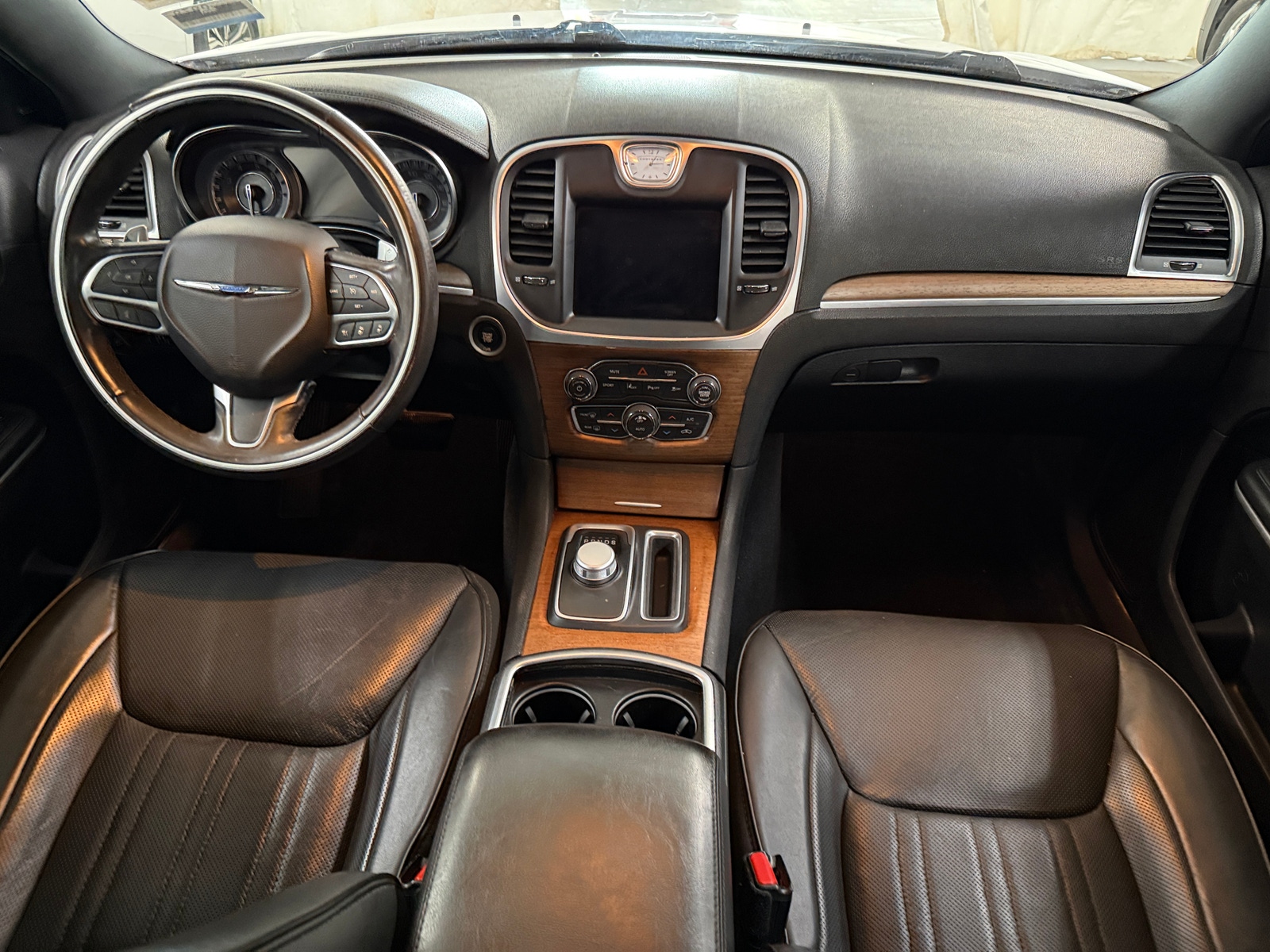 Thumbnail: 2019 Chrysler 300 - 2