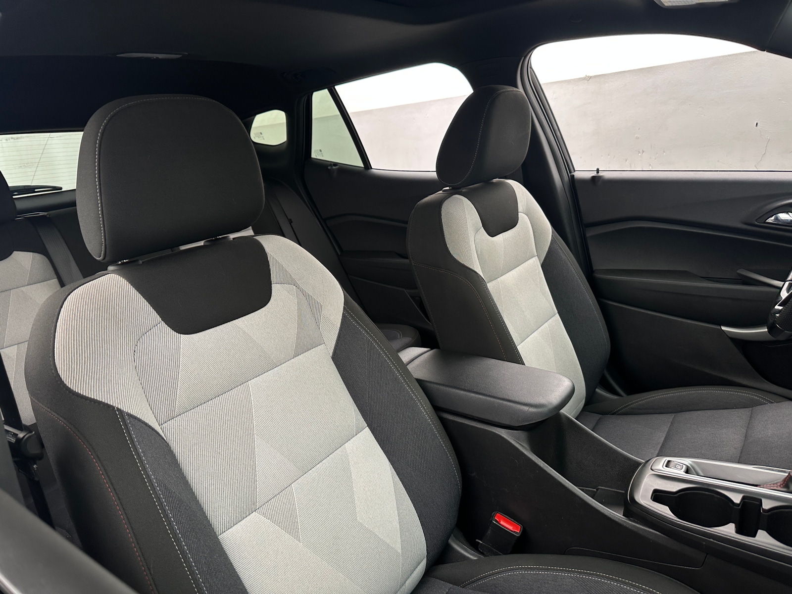 Thumbnail: 2024 Chevrolet Trax - 2