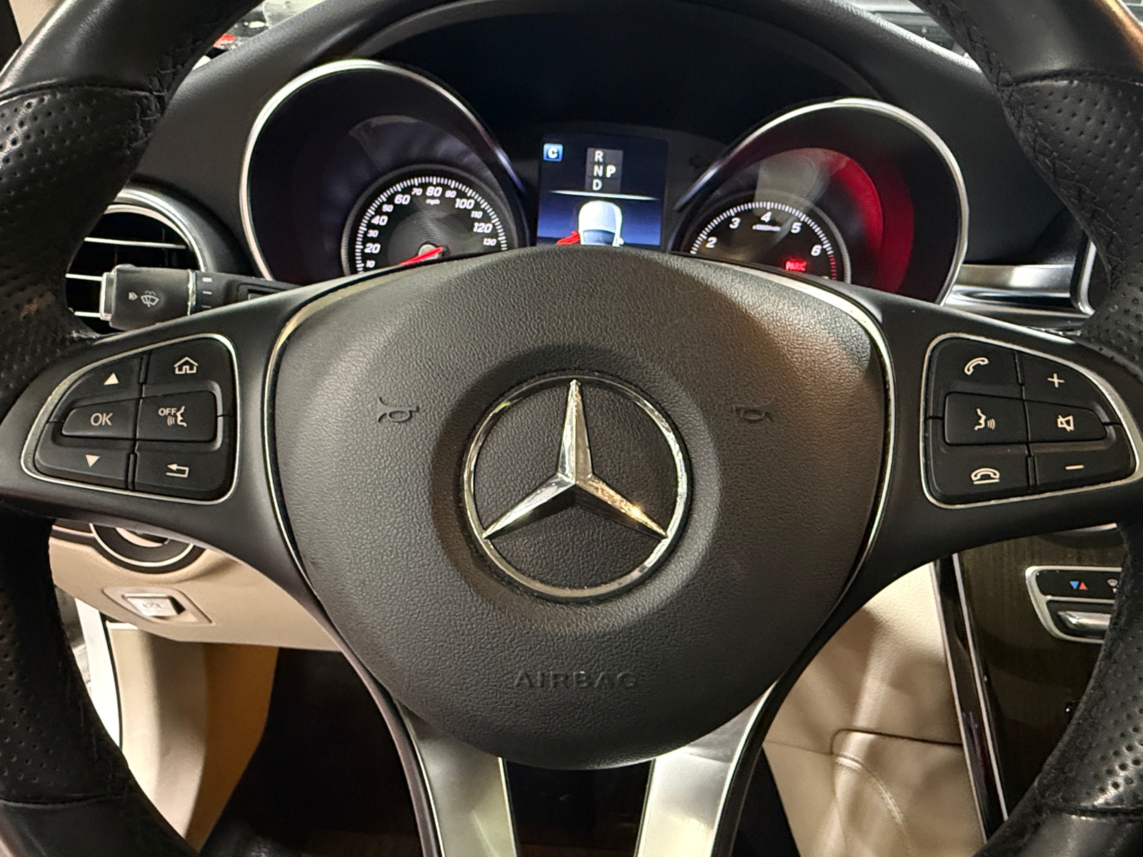 Thumbnail: 2019 Mercedes-Benz GLC - 4
