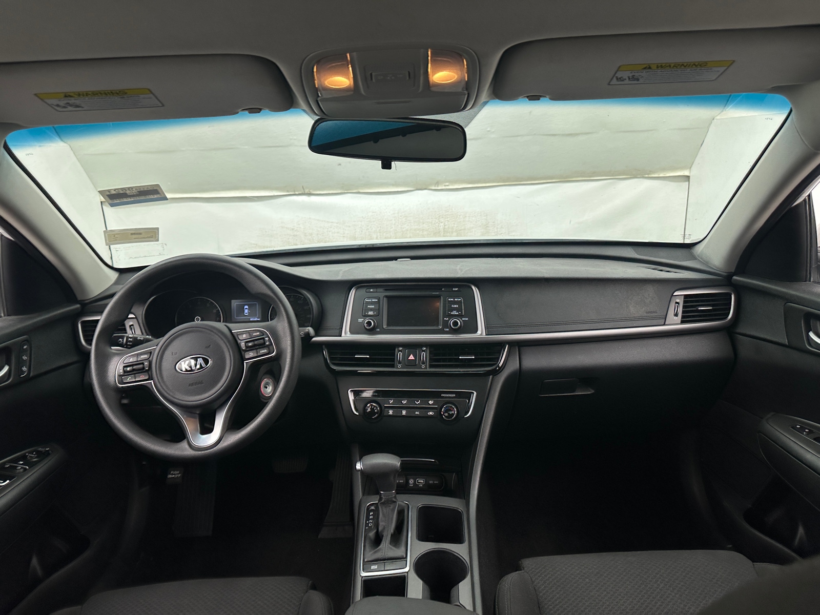 Thumbnail: 2017 Kia Optima - 3