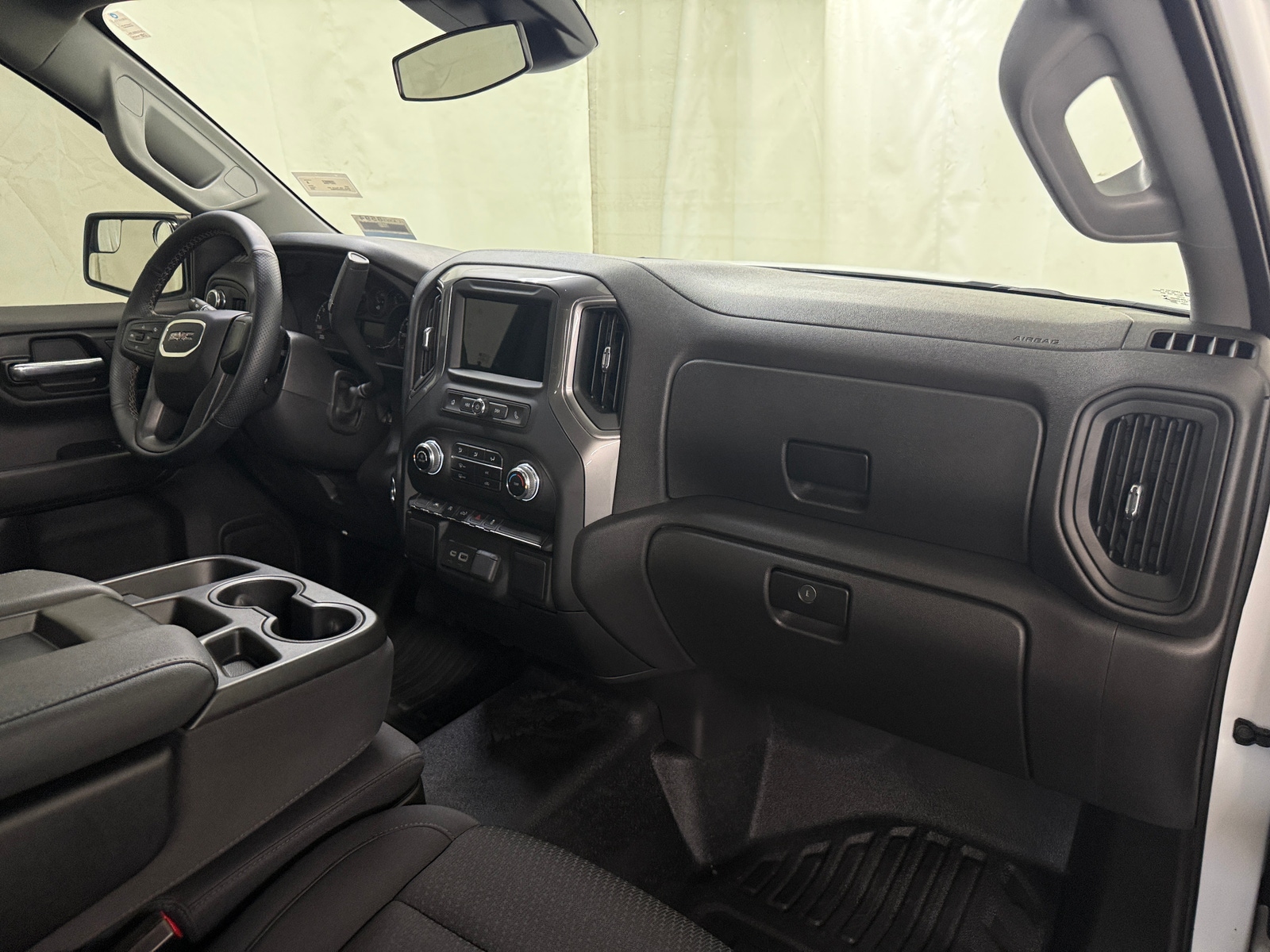 Thumbnail: 2024 GMC Sierra 1500 - 3