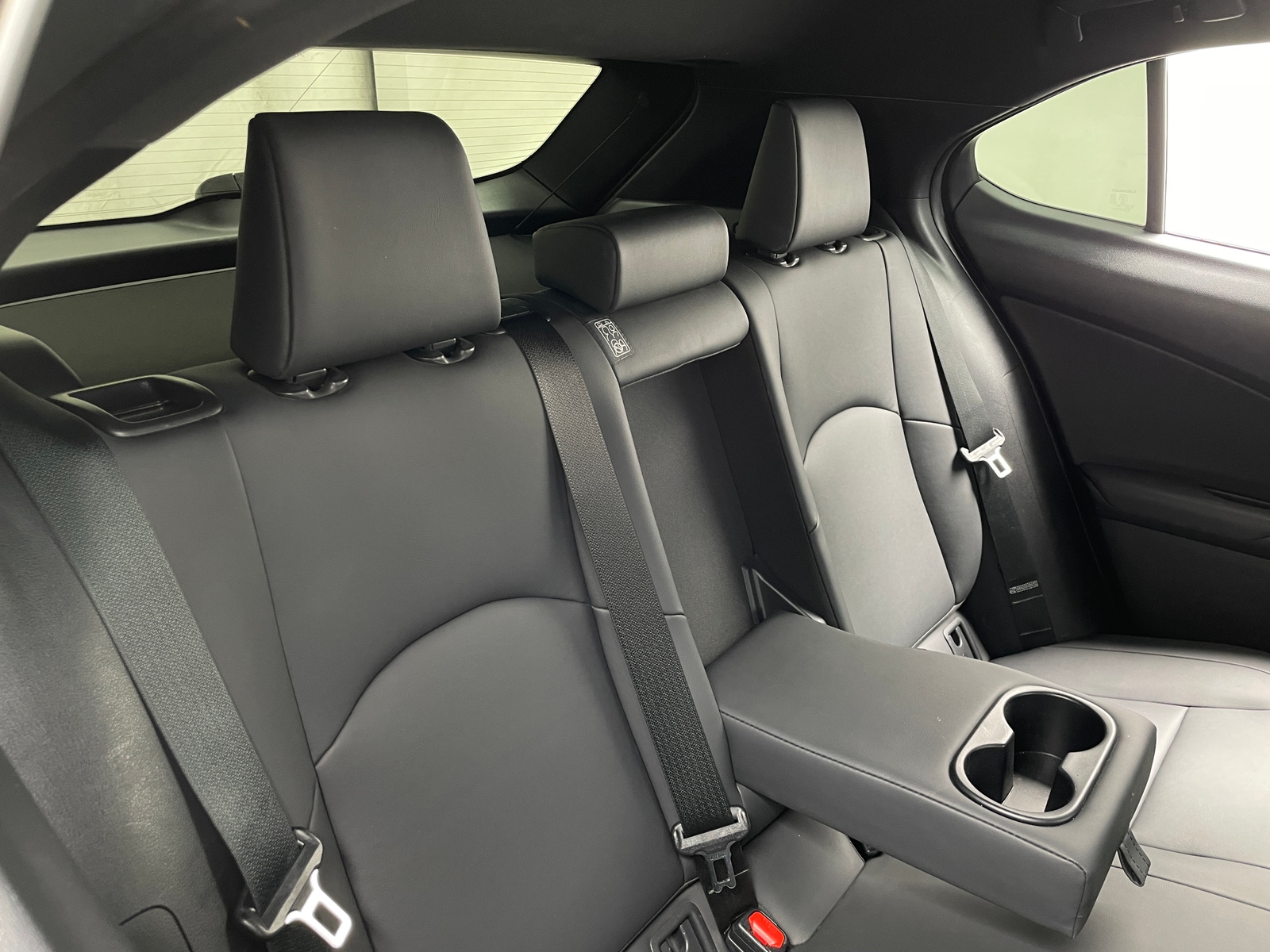 Thumbnail: 2021 Lexus UX - 5