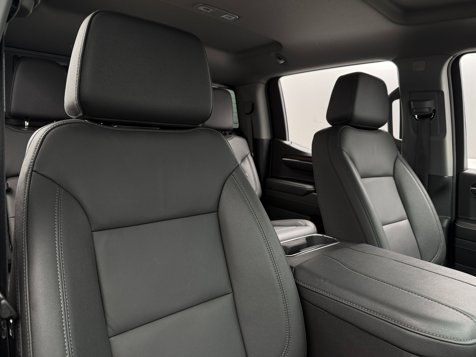 Thumbnail: 2024 Chevrolet Silverado 1500 - 2