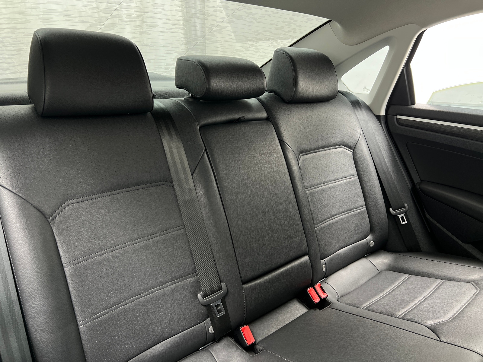 Thumbnail: 2018 Volkswagen Passat - 5