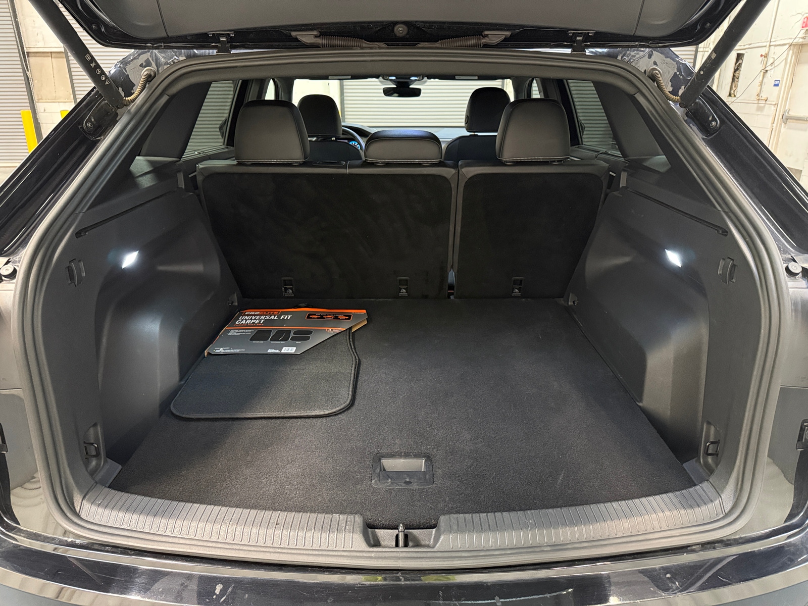 Thumbnail: 2025 Volkswagen Atlas - 6