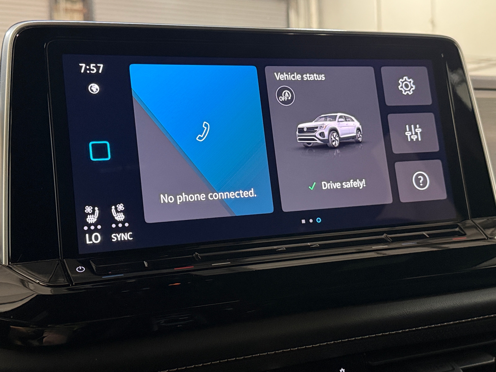 Thumbnail: 2025 Volkswagen Atlas - 3