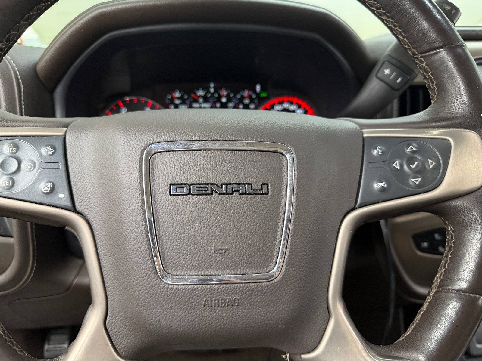 Thumbnail: 2016 GMC Sierra 2500 - 4