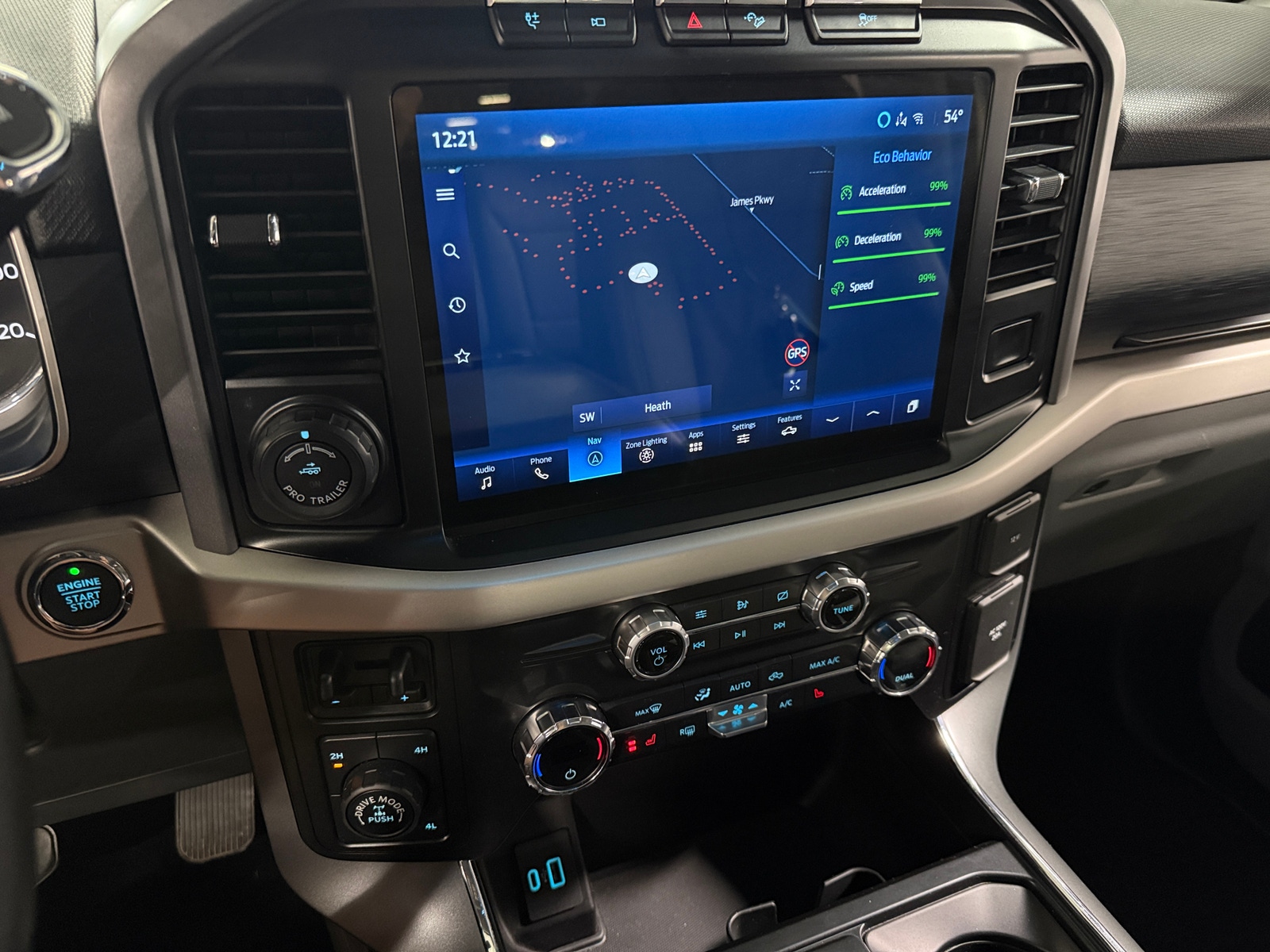 Thumbnail: 2021 Ford Econoline - 4